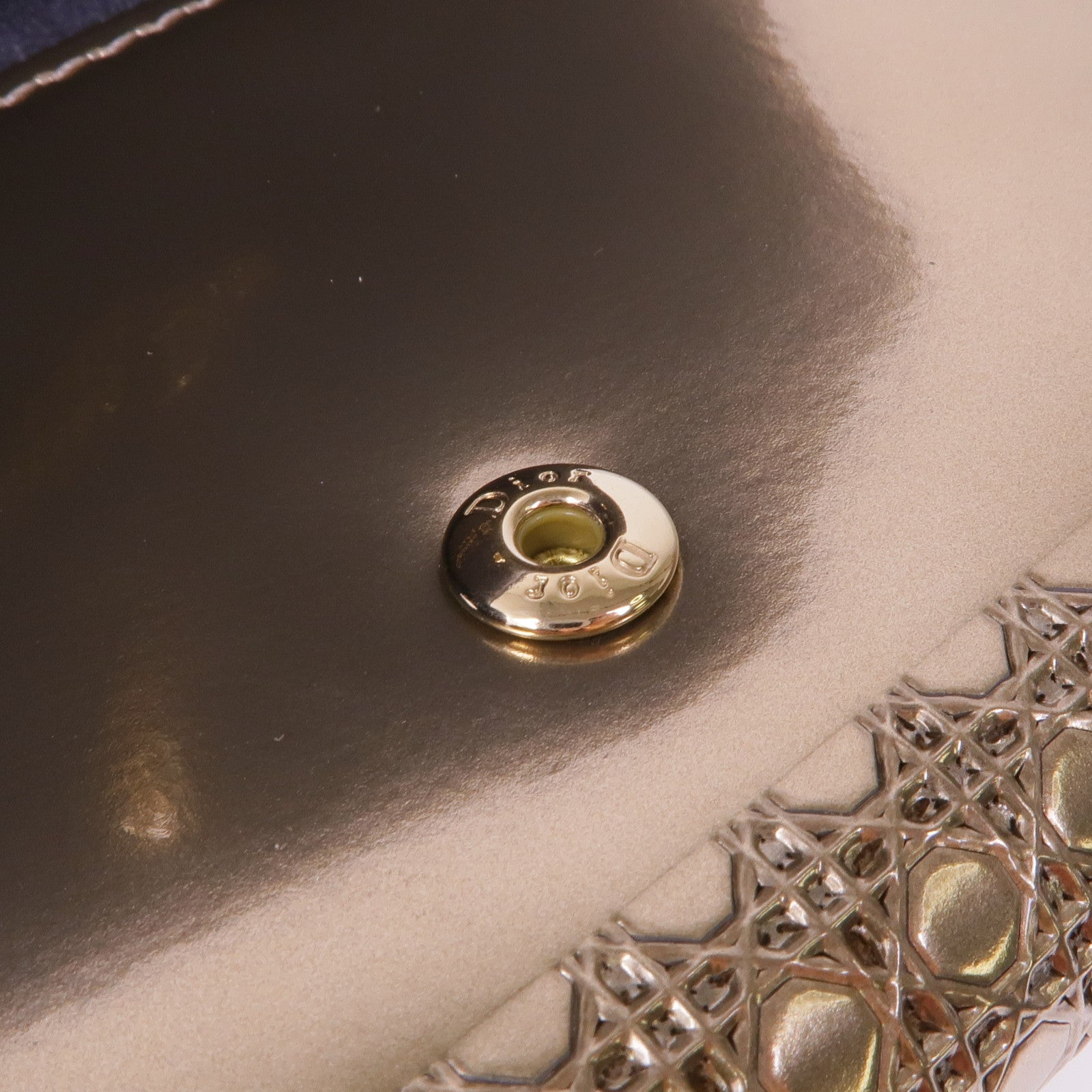 Dior 漆皮皮革Diorama金扣錢包