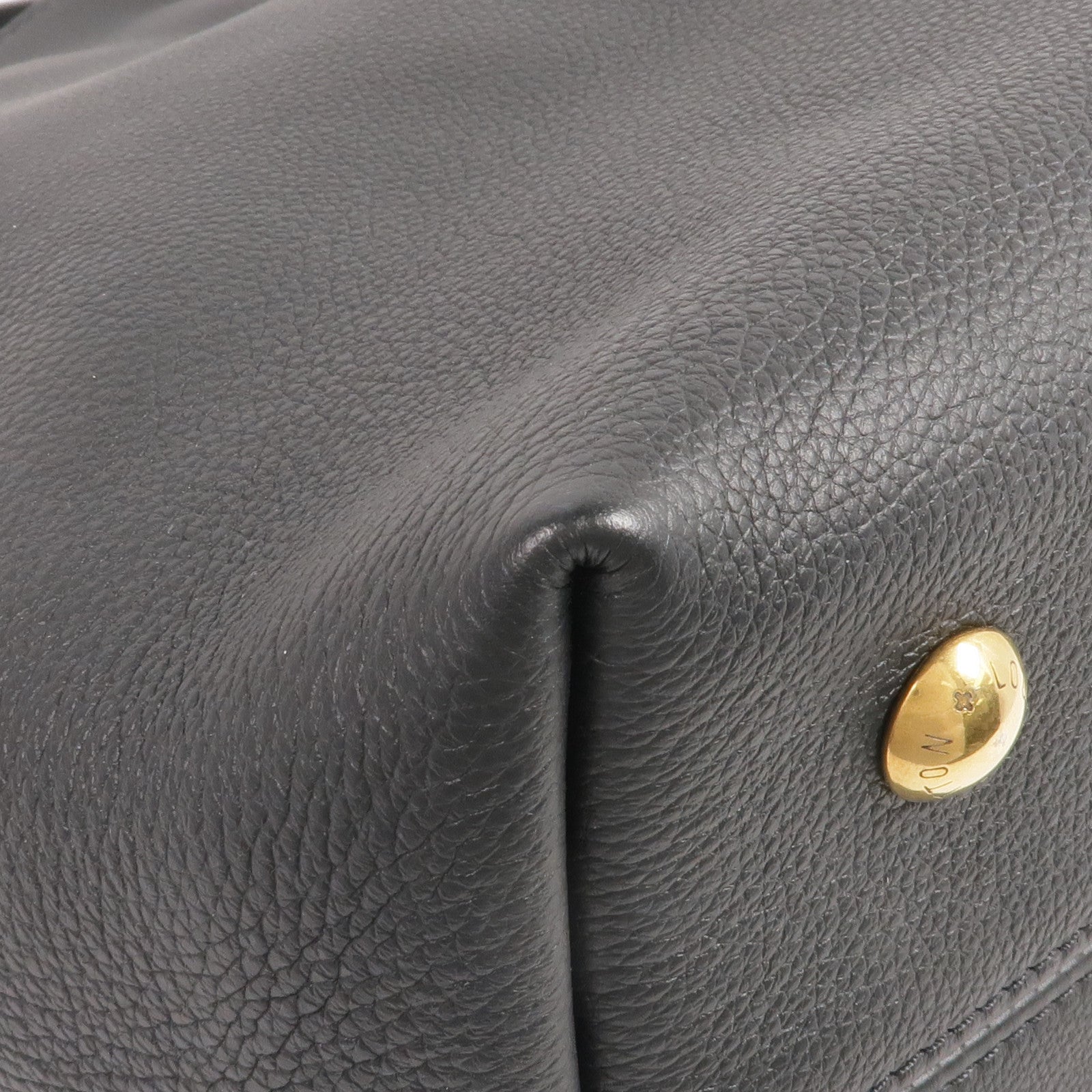 LOUIS VUITTON 牛皮皮革Low Key Hobo PM金扣肩背袋