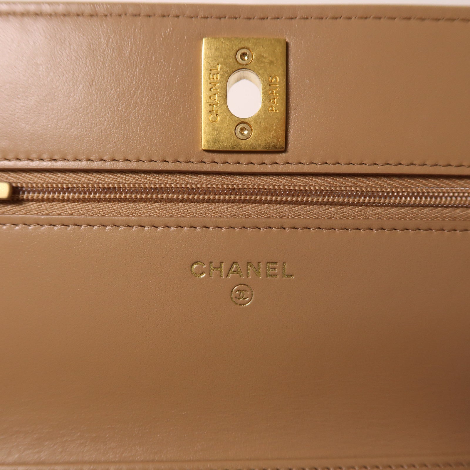 CHANEL 牛皮皮革Wallet On Chain金扣肩背袋