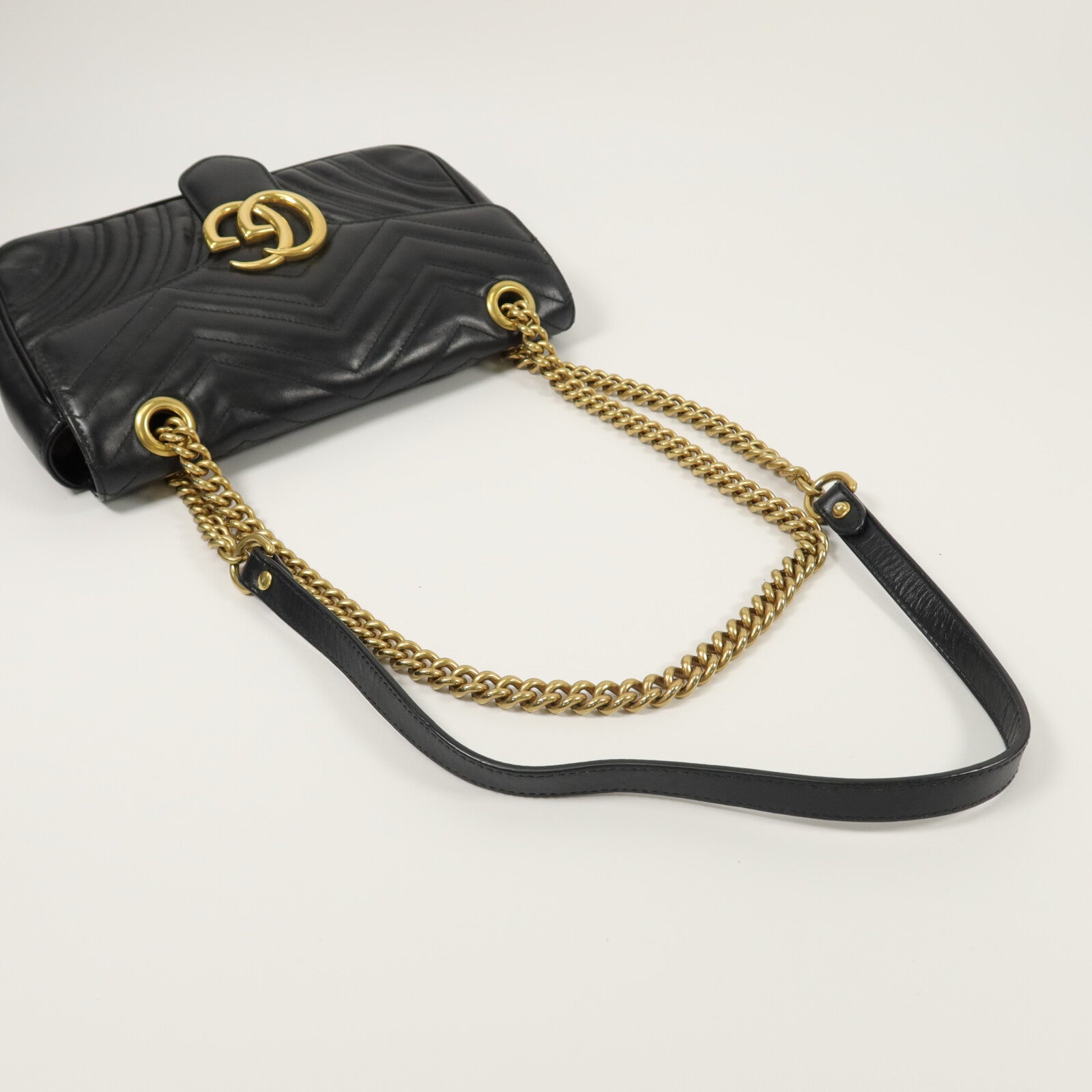 GUCCI GG Marmont Shoulder Bag鏈帶肩背袋
