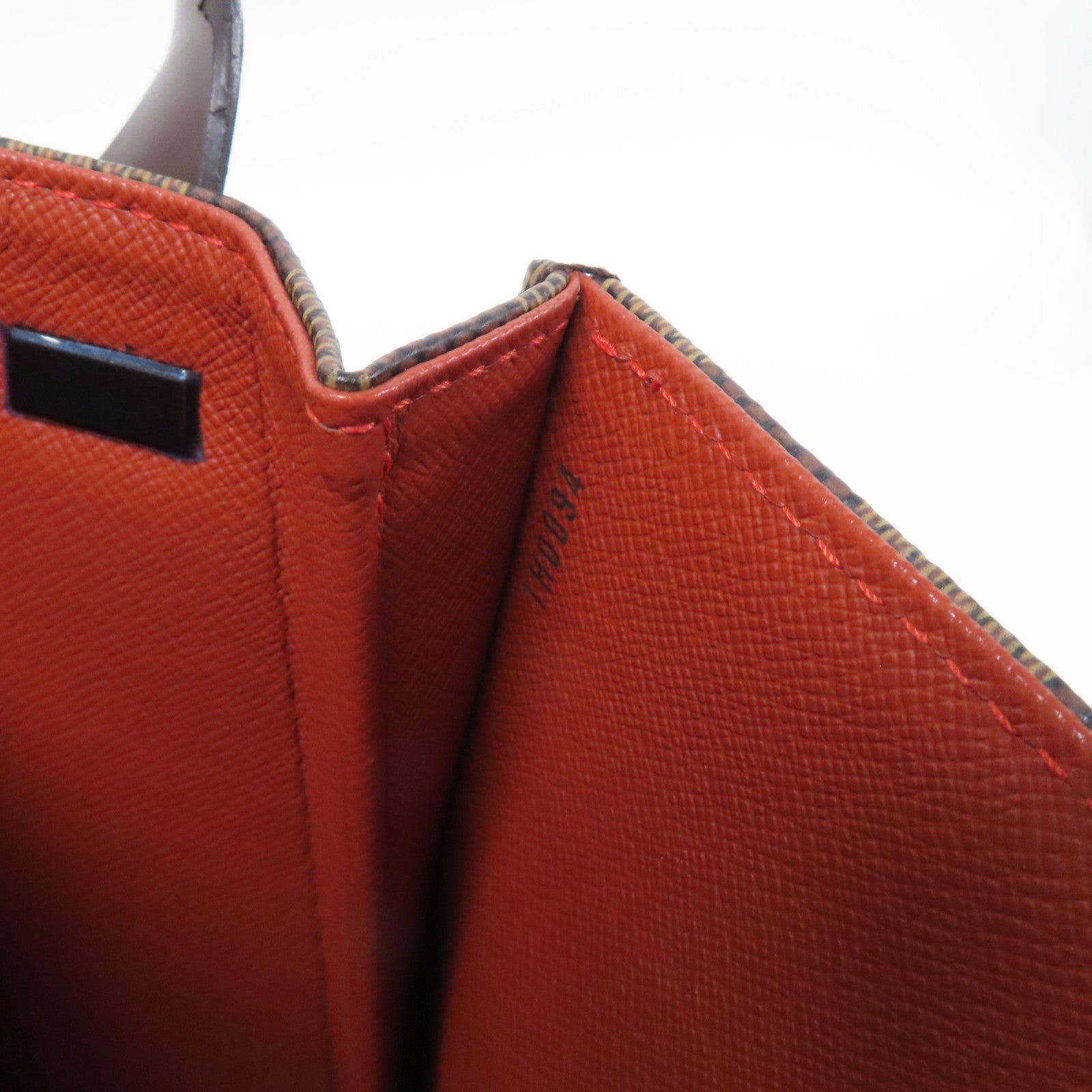LOUIS VUITTON Damier Tribeca Shoulder Bag肩背袋啡色