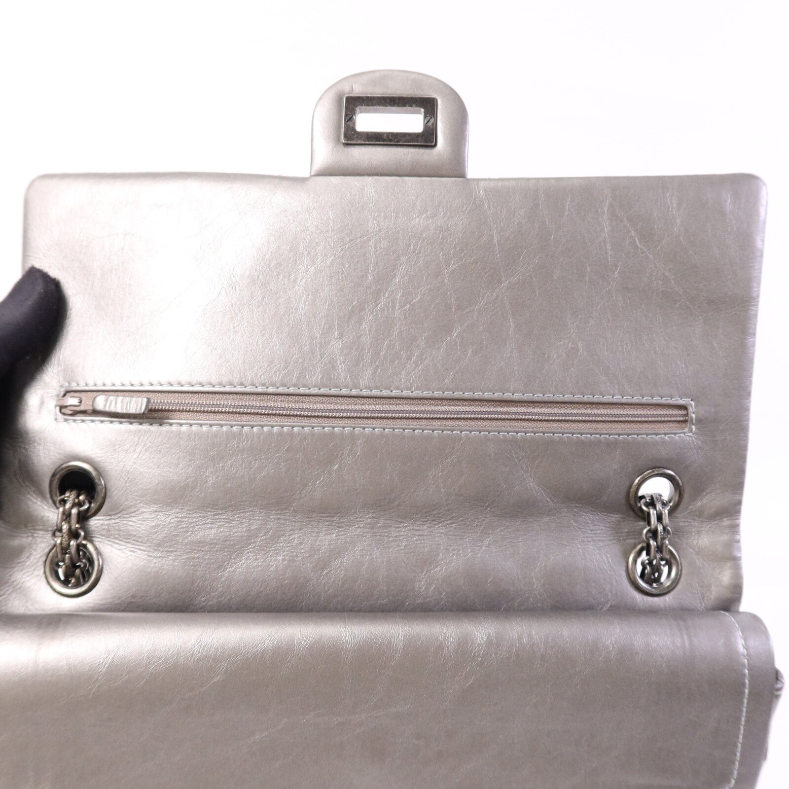 CHANEL 牛皮皮革2.55 Large銀扣鏈帶肩背袋