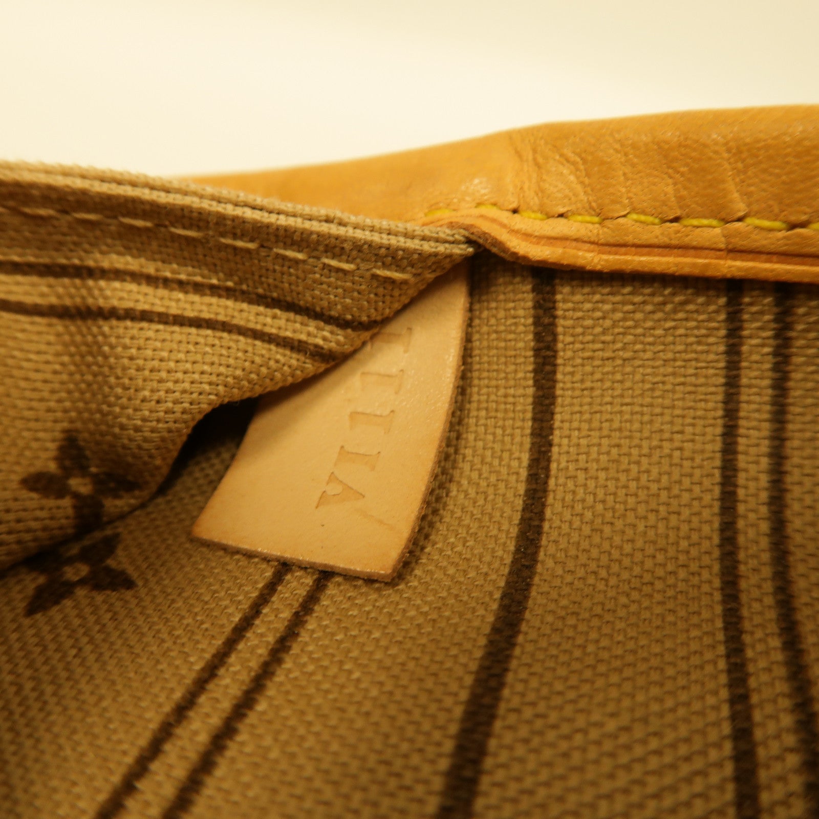 LOUIS VUITTON Monogram Neverfull MM金扣手挽袋啡色