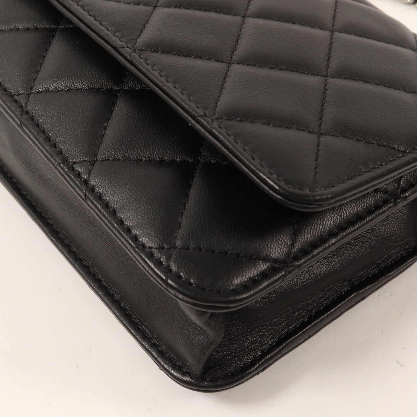 CHANEL 羊皮皮革Wallet On Chain鏈帶肩背袋