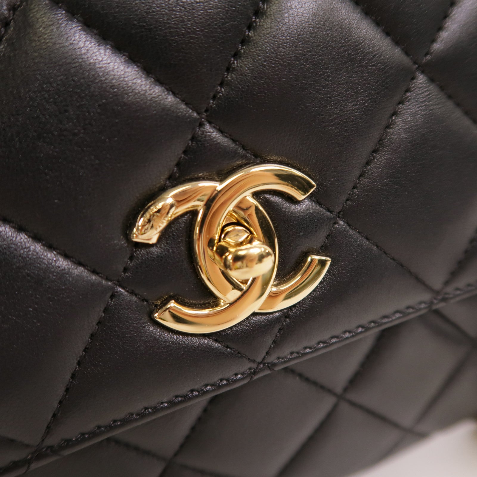 CHANEL 羊皮皮革Trendy CC Top Handle Bag鏈帶手挽肩背兩用袋