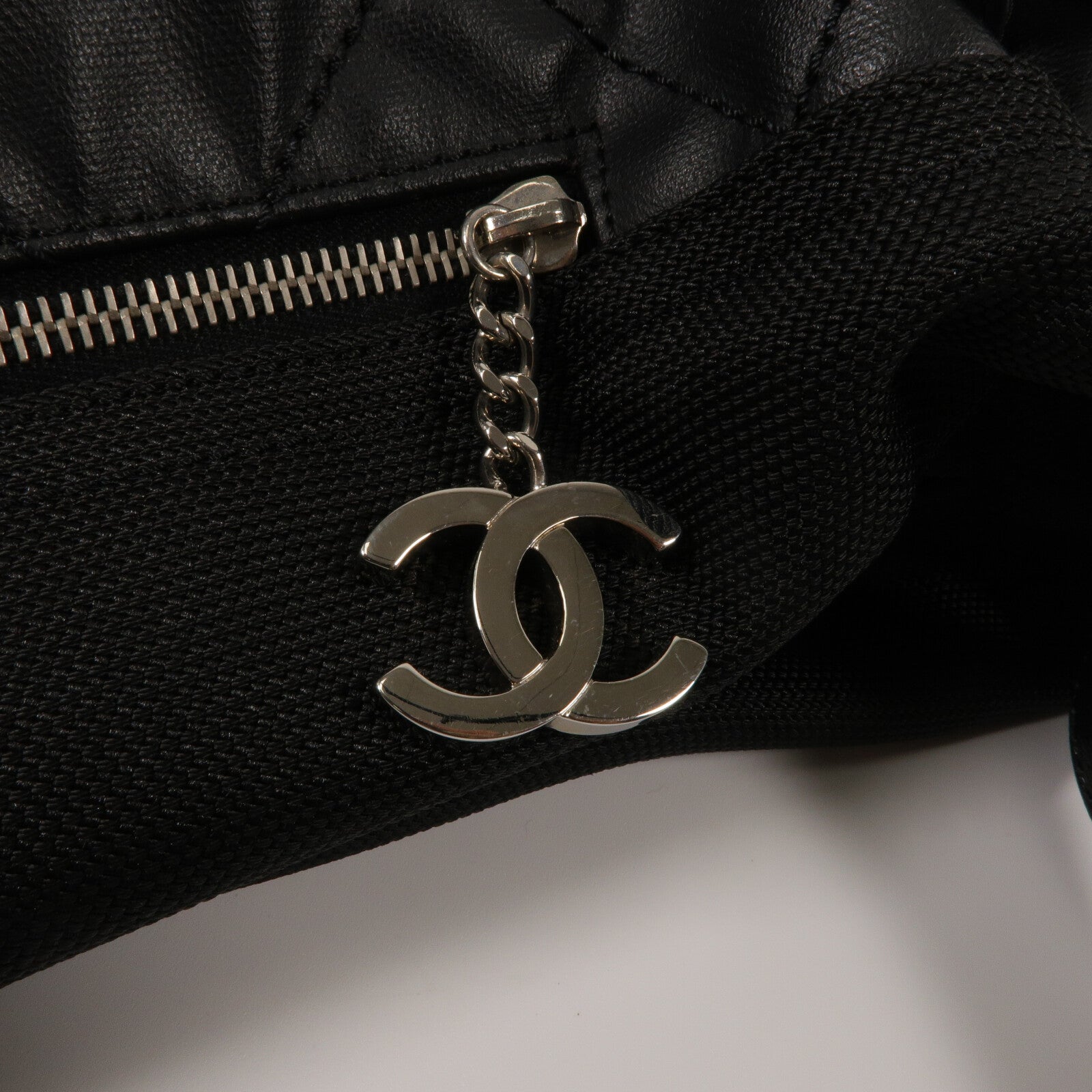 CHANEL 帆布Paris Biarritz Shoulder Bag肩背袋