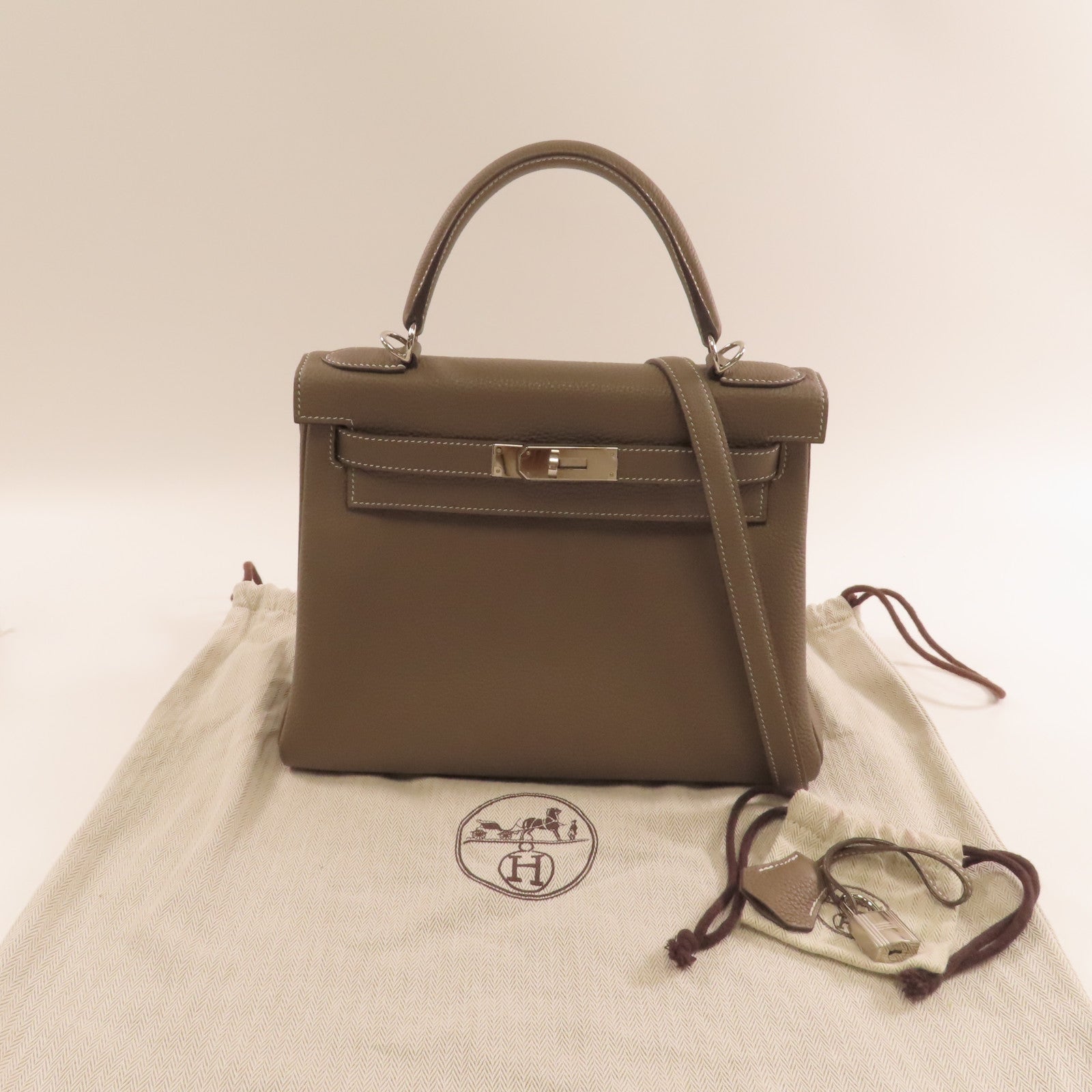HERMES Togo皮革Kelly 28銀扣手挽肩背兩用袋Etoupe/大象灰