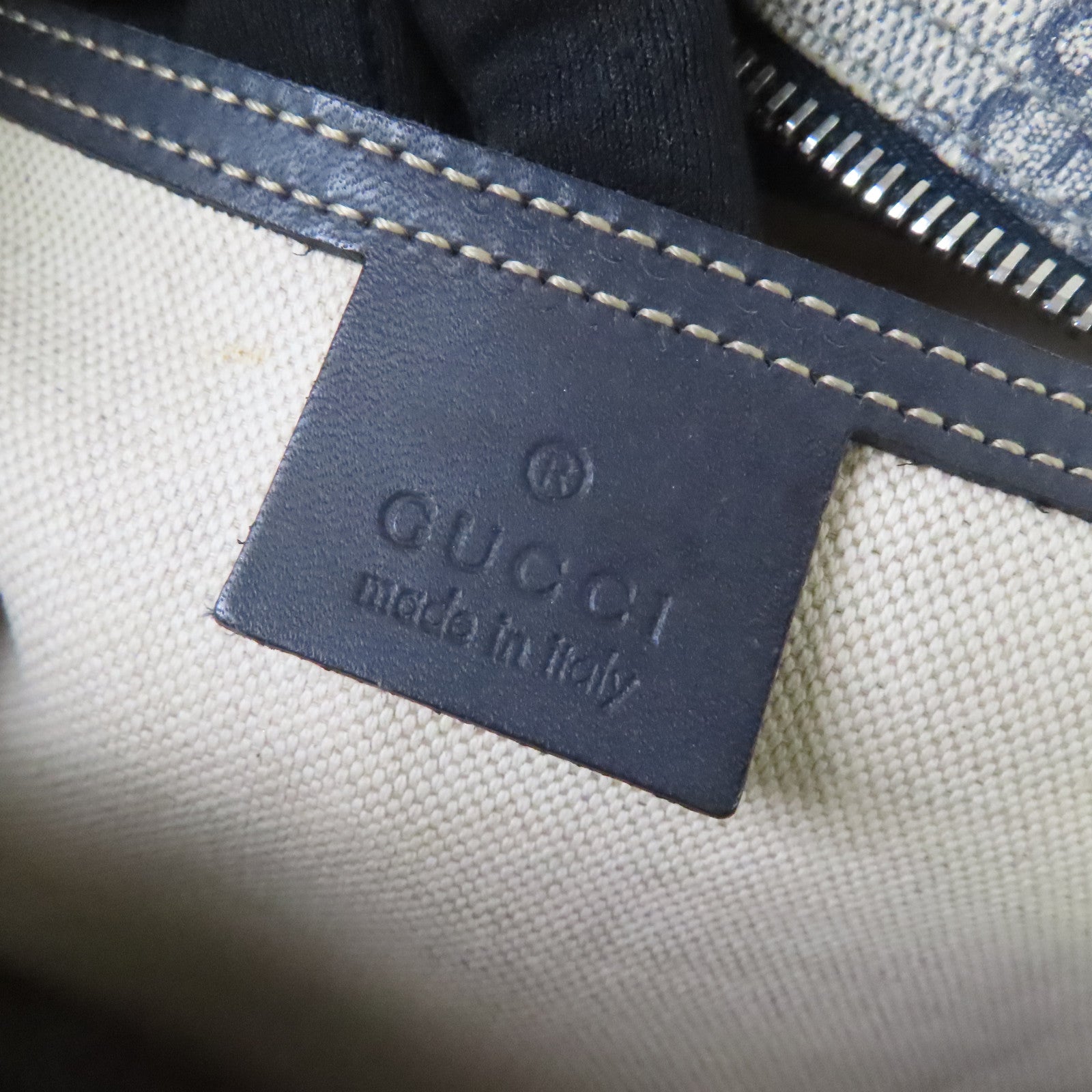 GUCCI 塗層帆布Shoulder Bag銀扣肩背袋深藍色/米色