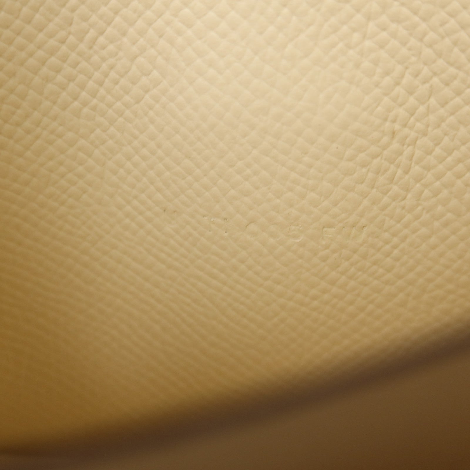 HERMES Epsom皮革Clic 16金扣肩背袋Nata