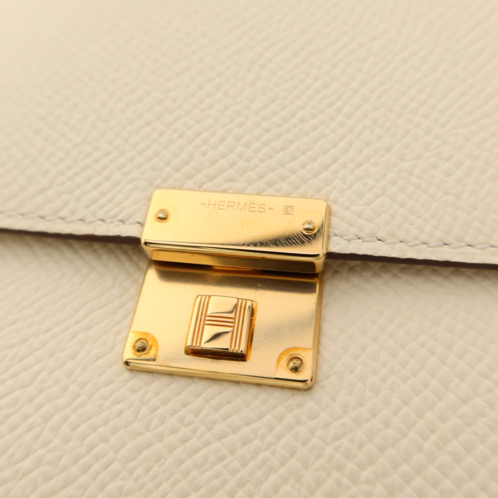 HERMES Epsom皮革Clic 16金扣肩背袋Nata