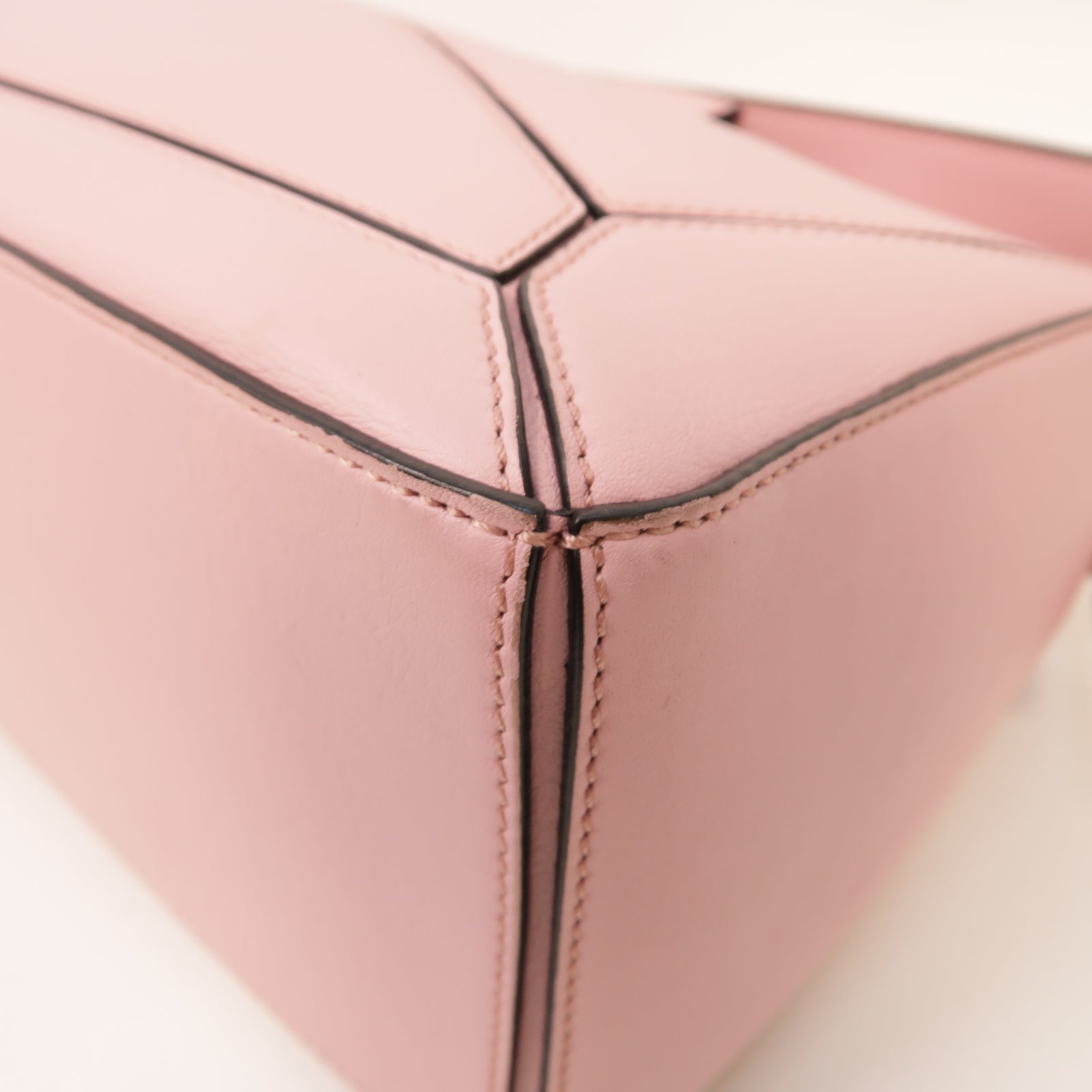 LOEWE 牛皮皮革Puzzle銀扣手挽肩背兩用袋粉紅色