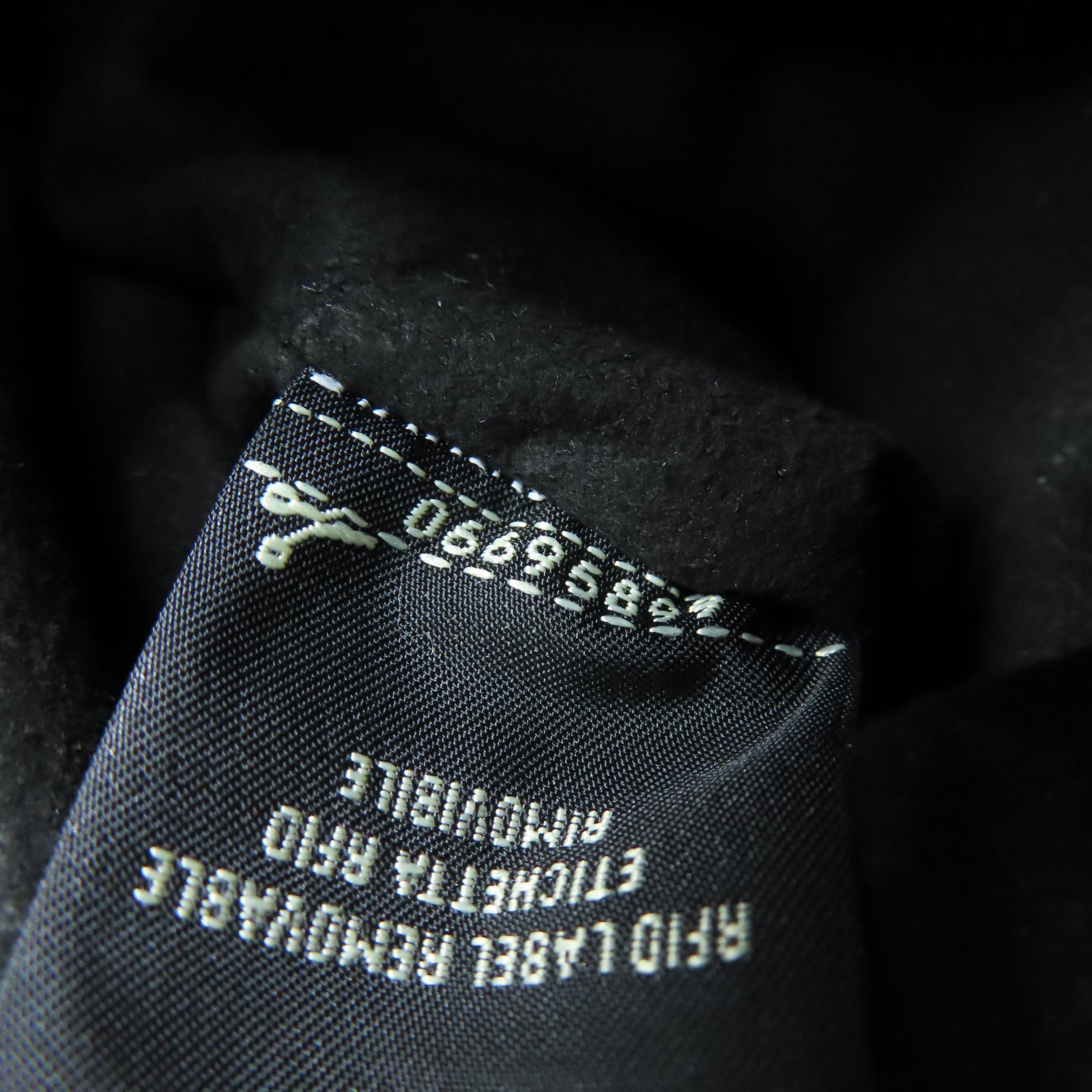 FENDI 【激減優惠】羊皮皮革Pouch Shoulder金扣肩背袋粉紅色