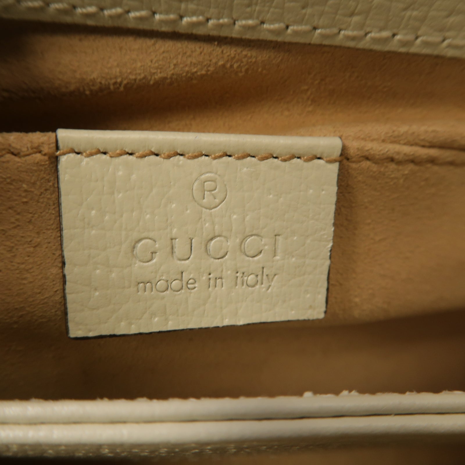 GUCCI 塗層帆布Shoulder Bag金扣鏈帶肩背袋白色