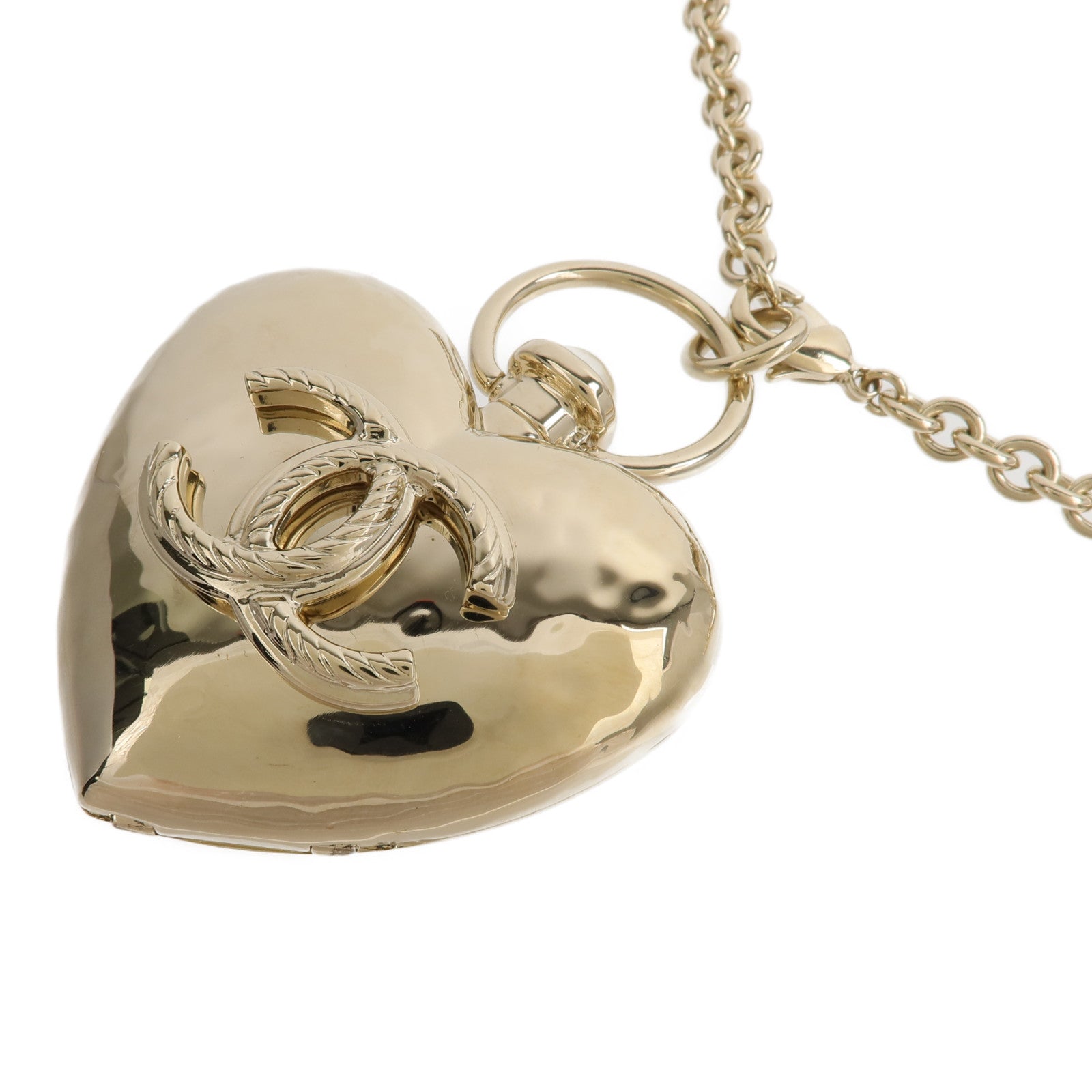 CHANEL 金屬Giant Heart Locket Pendant Necklace項鍊
