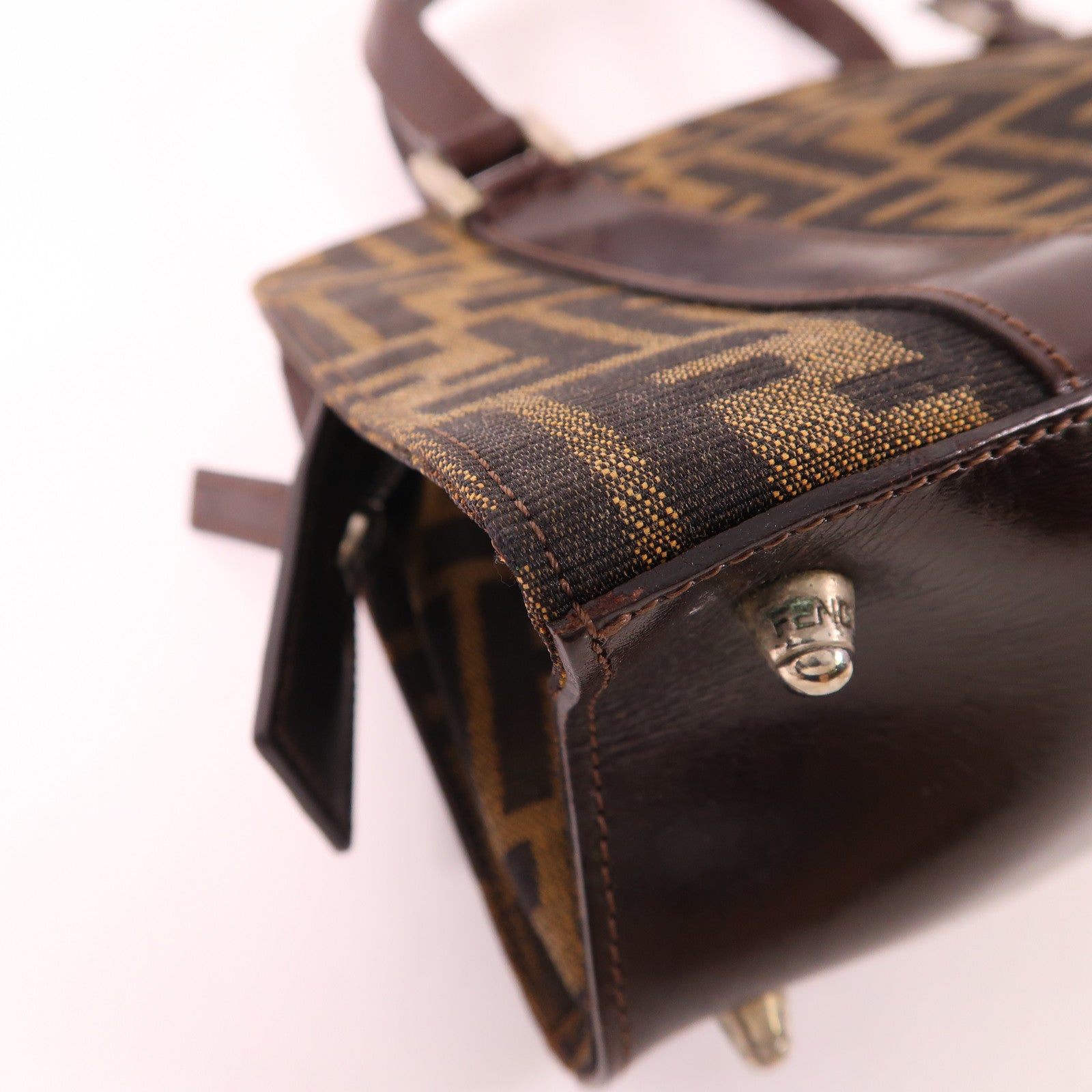 FENDI 帆布Hand Bag銀扣手挽袋
