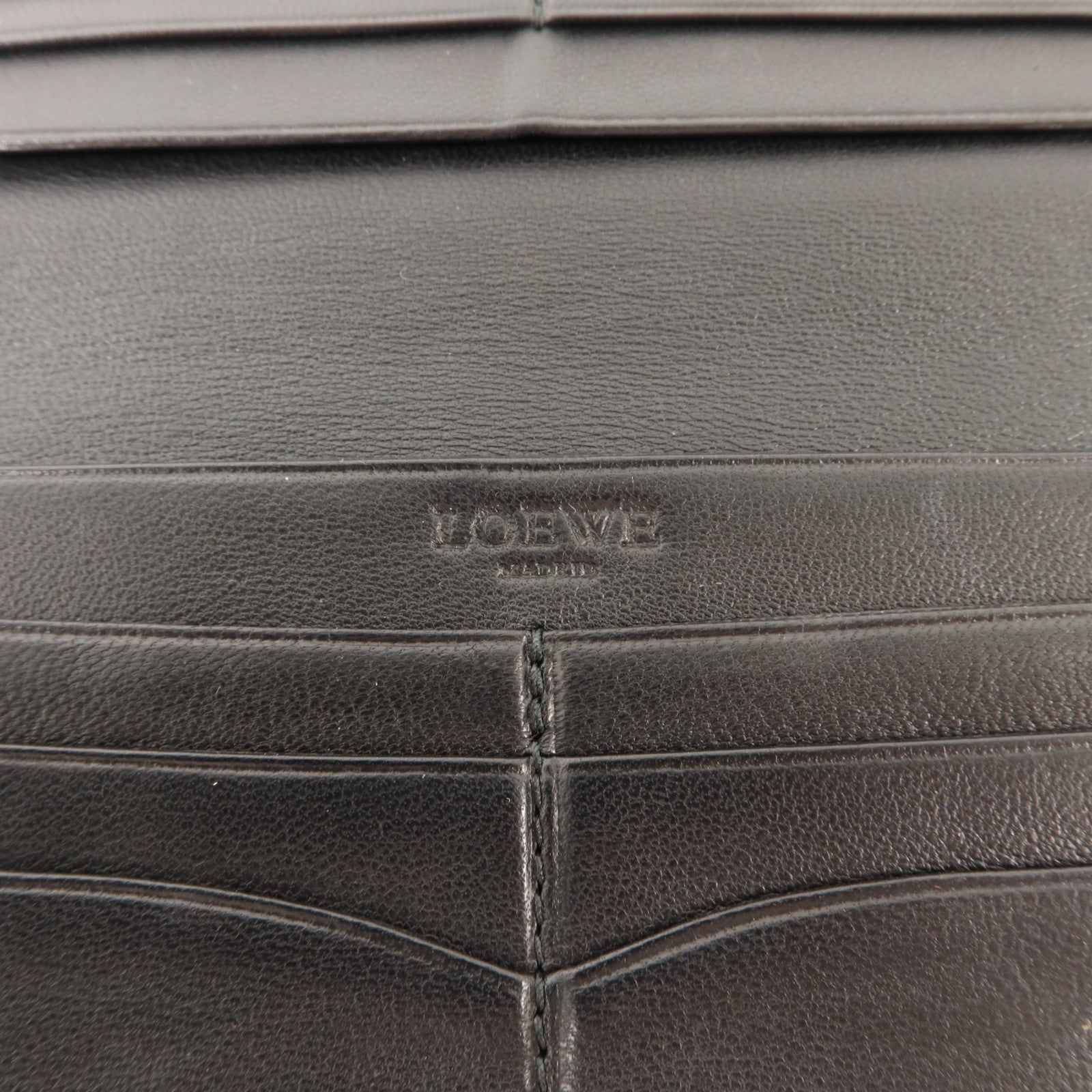 LOEWE 羊皮皮革Long Bifold Wallet長錢包
