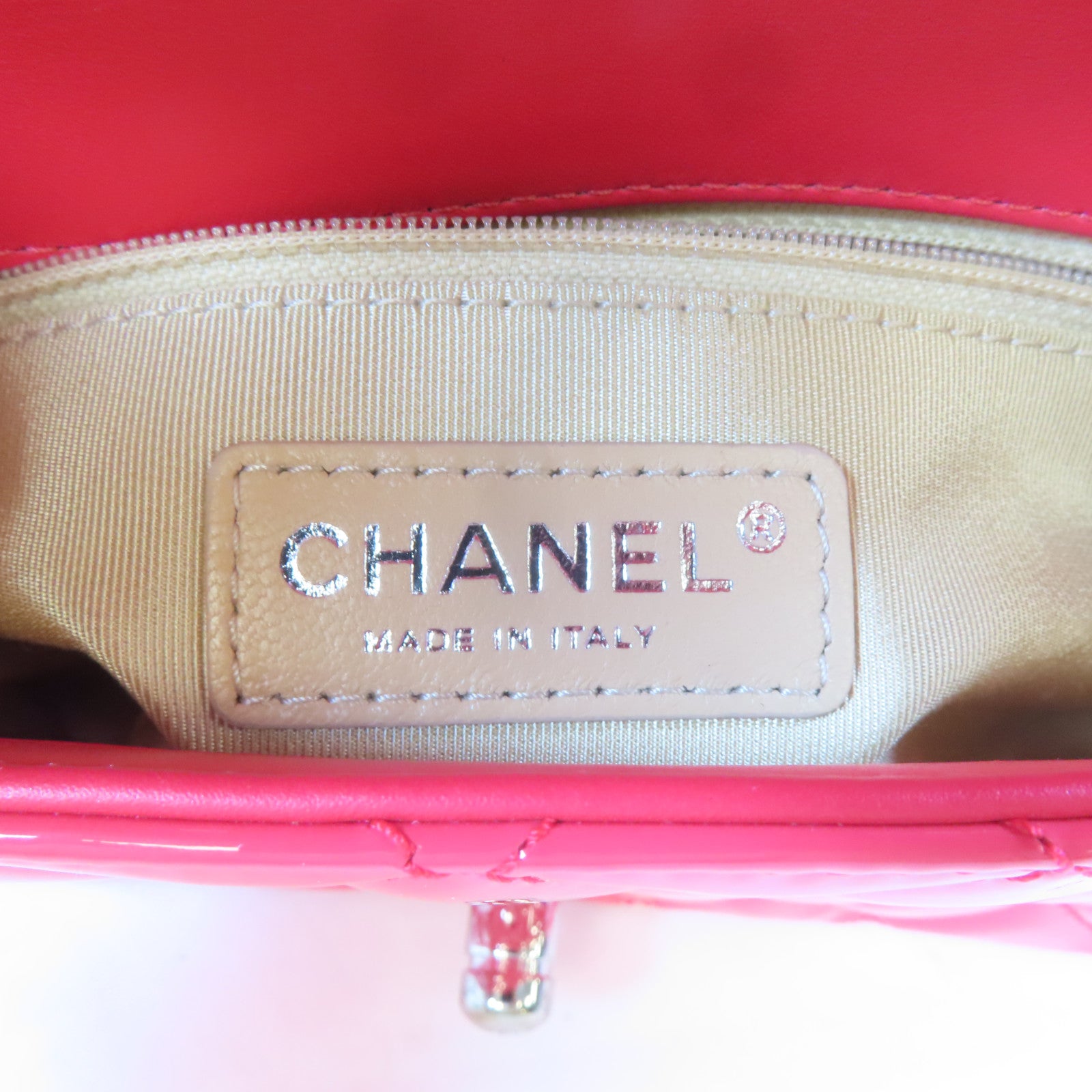 CHANEL 【激減優惠】漆皮皮革Chain Shoulder銀扣鏈帶肩背袋紅色