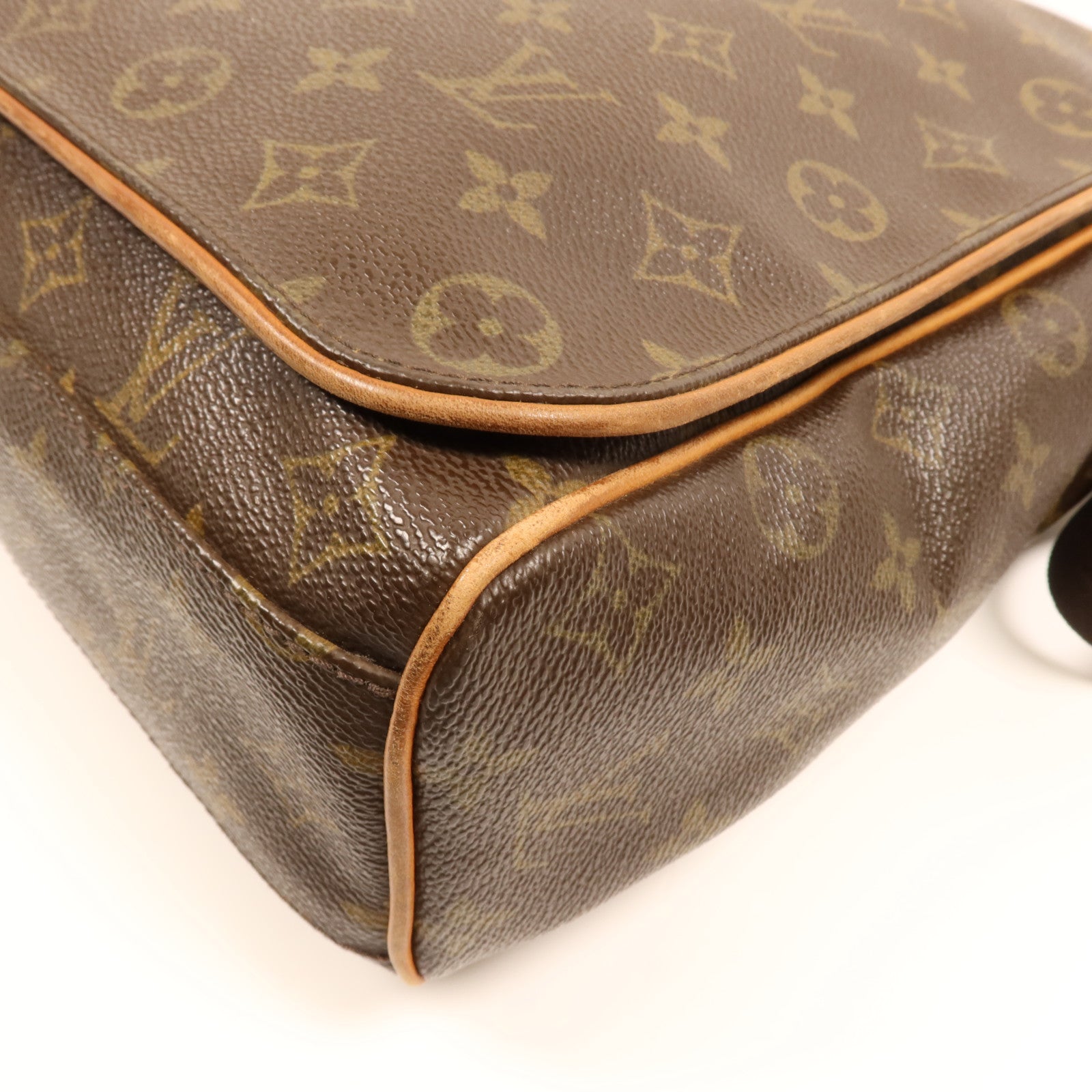 LOUIS VUITTON Monogram Abbesses金扣肩背袋棕色