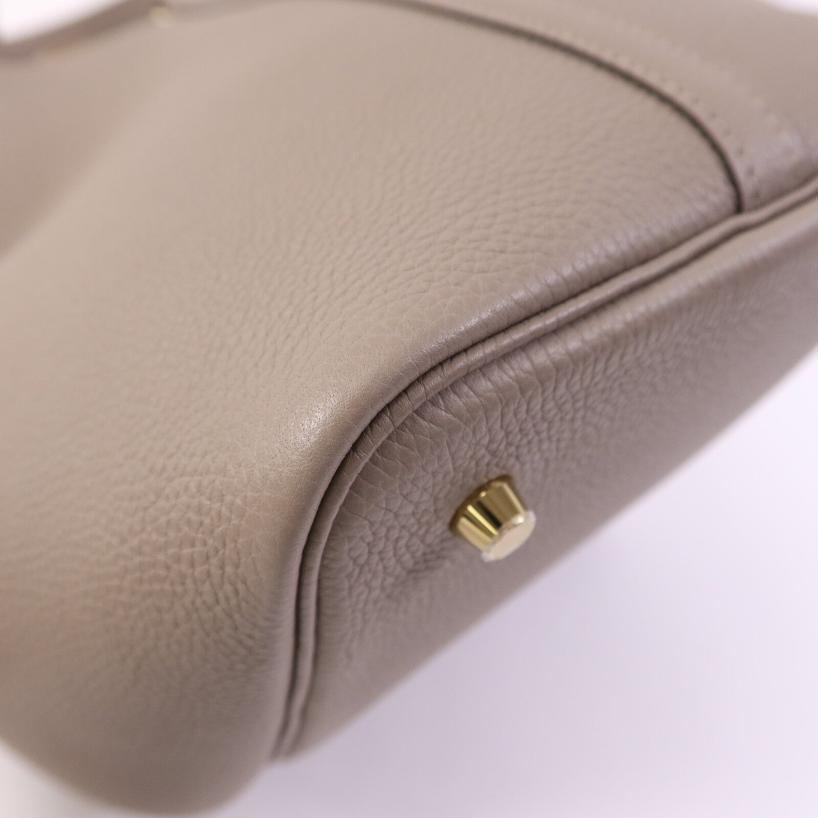HERMES Togo皮革Picotin MM金扣手挽袋Asphalt