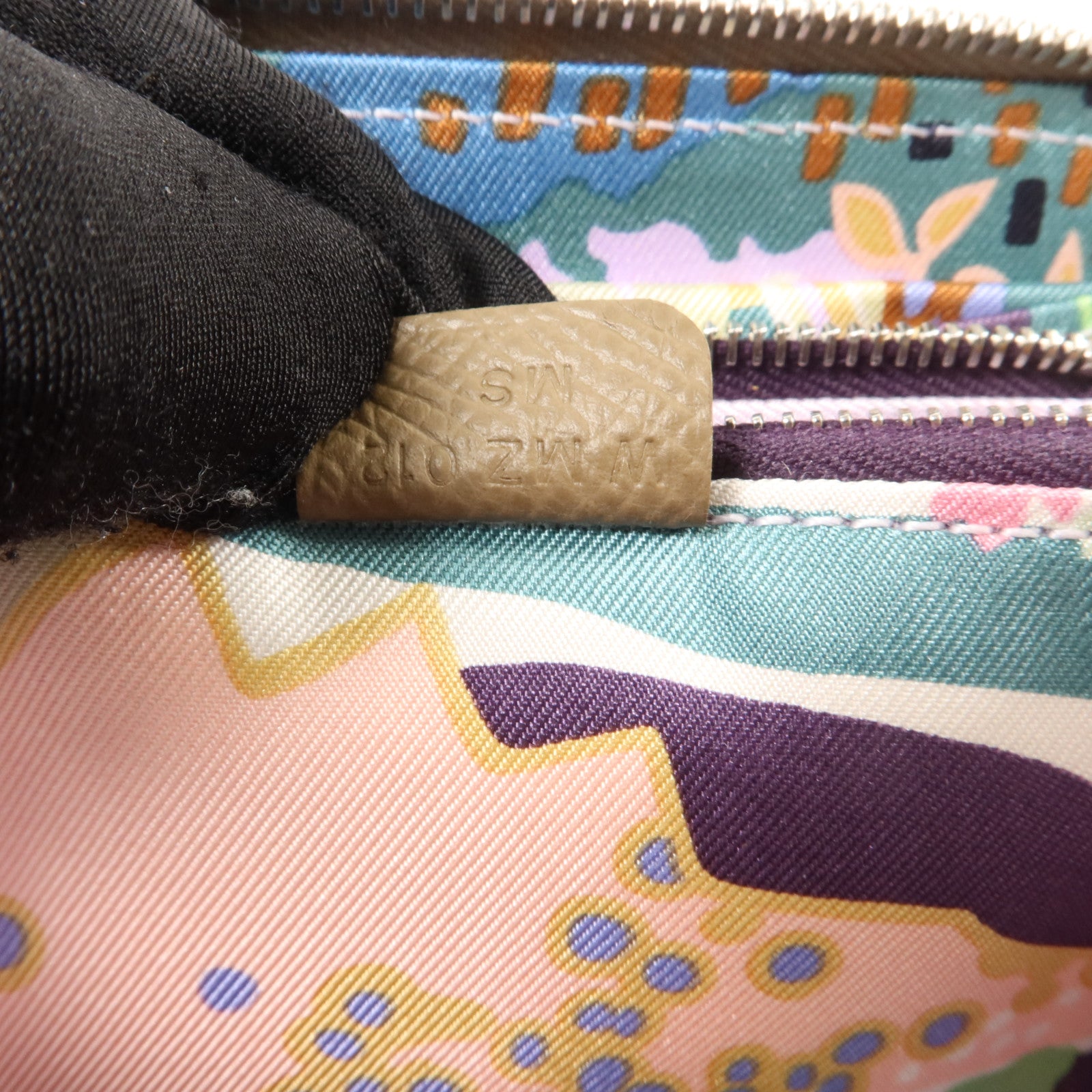 HERMES Epsom皮革Silk In Compact Wallet錢包Etoupe