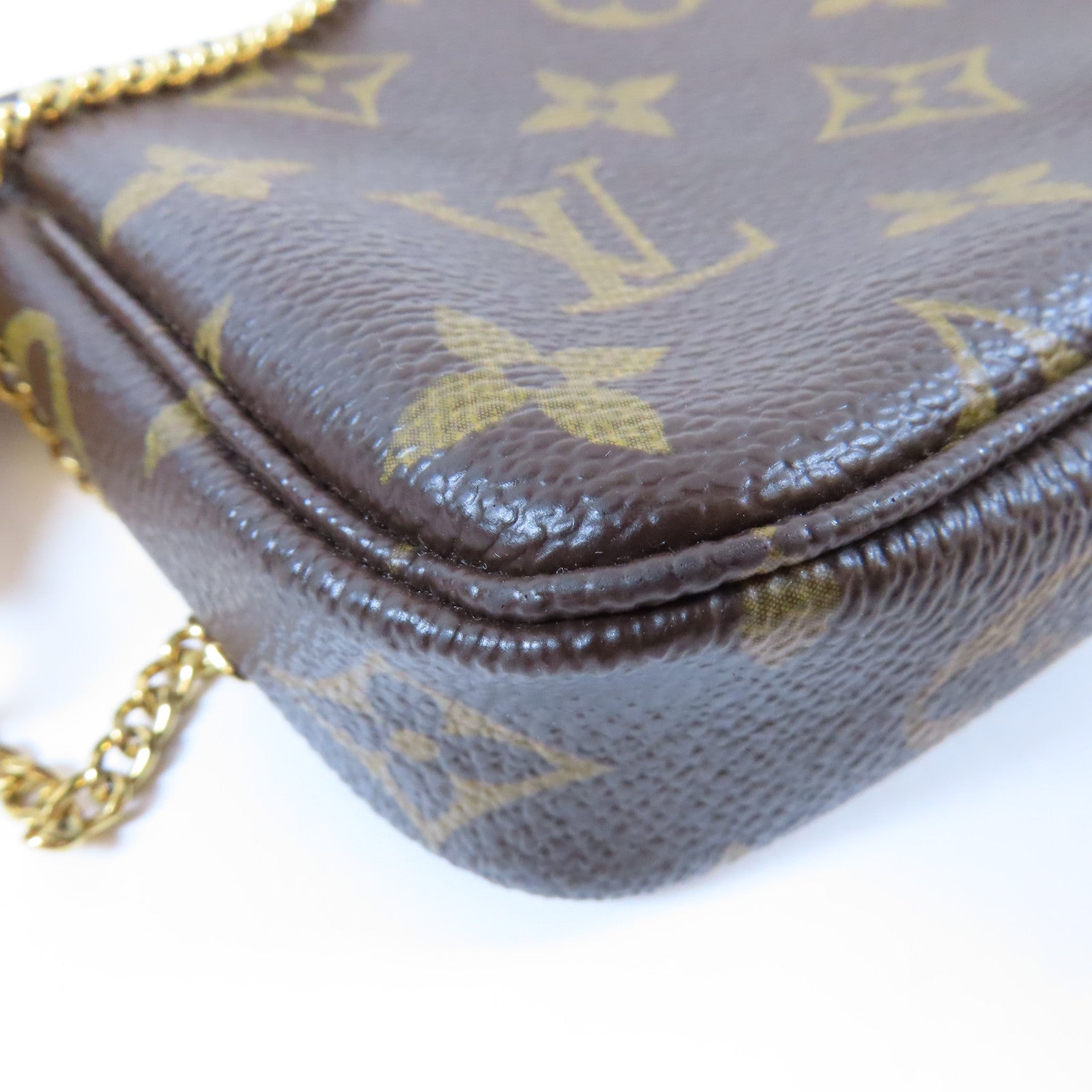 LOUIS VUITTON Monogram Hand Pouch金扣鏈帶手挽袋啡色