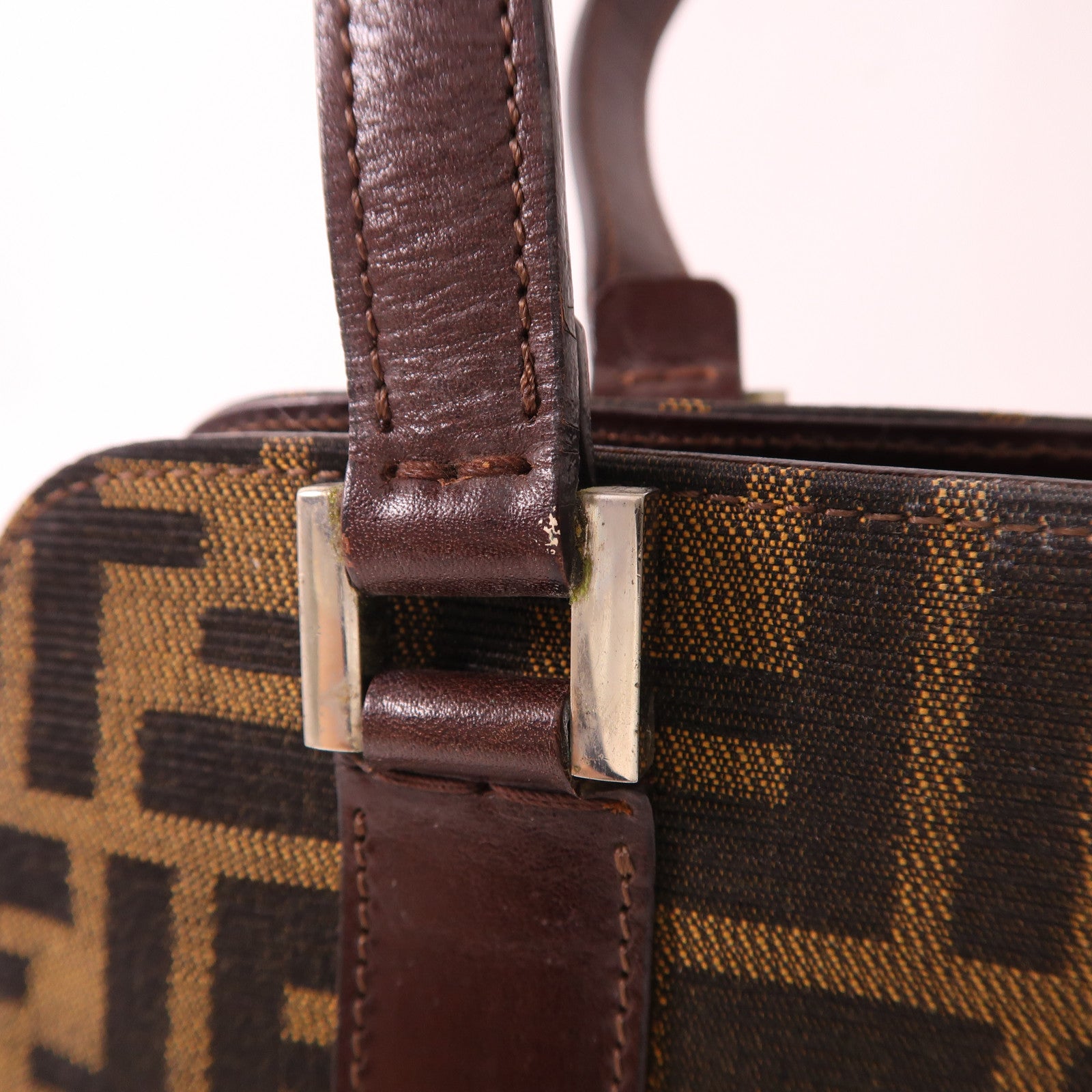 FENDI 帆布Hand Bag銀扣手挽袋