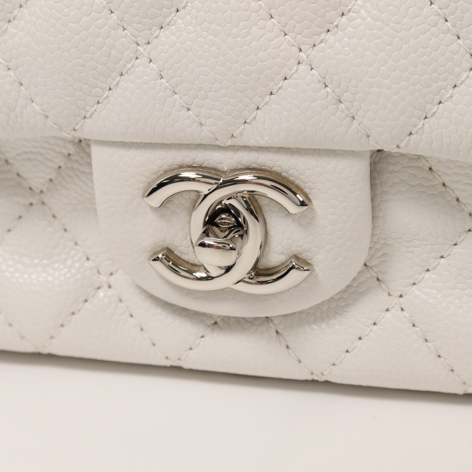 CHANEL 牛皮皮革Classic 25銀扣鏈帶肩背袋
