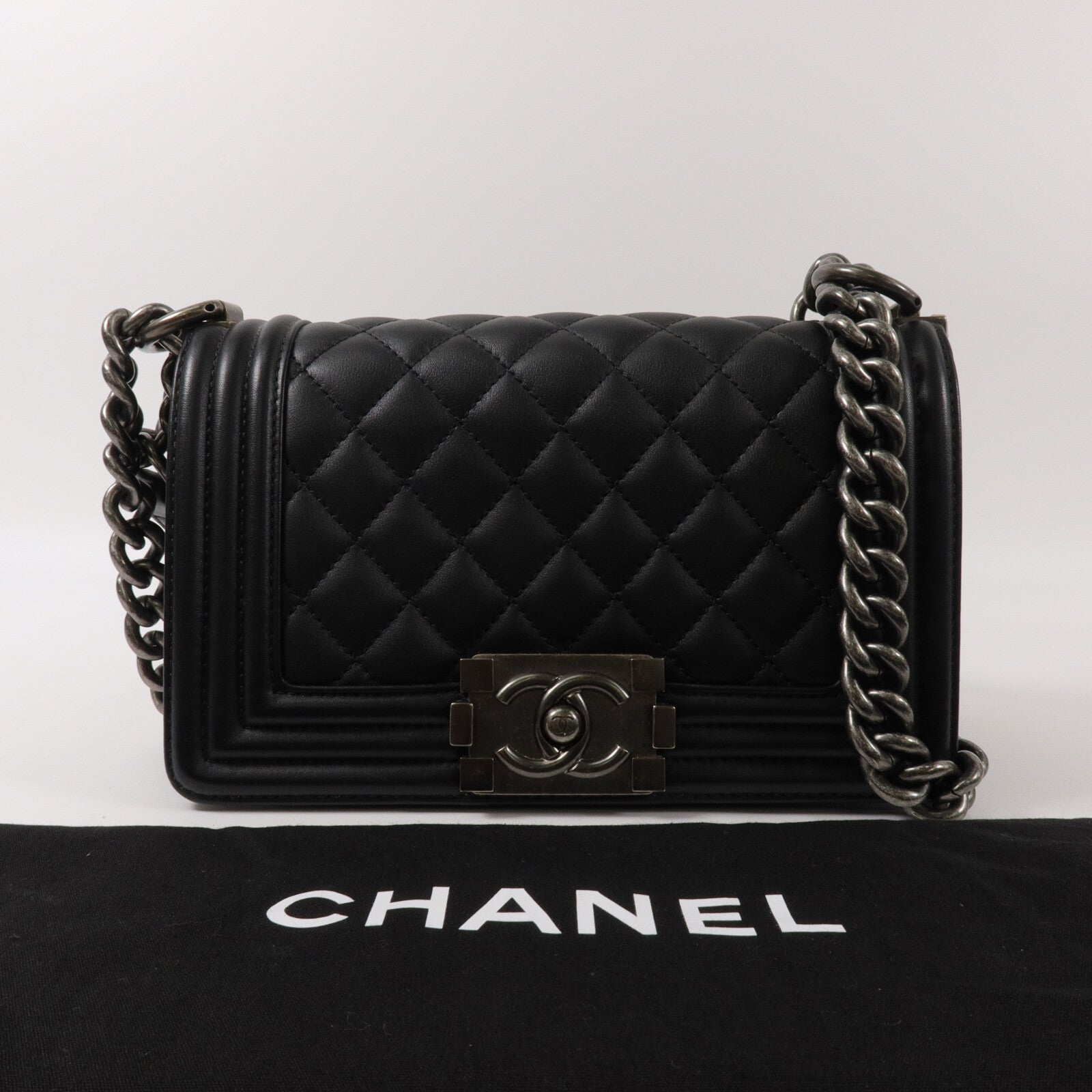 CHANEL 羊皮皮革Boy 20鏈帶肩背袋