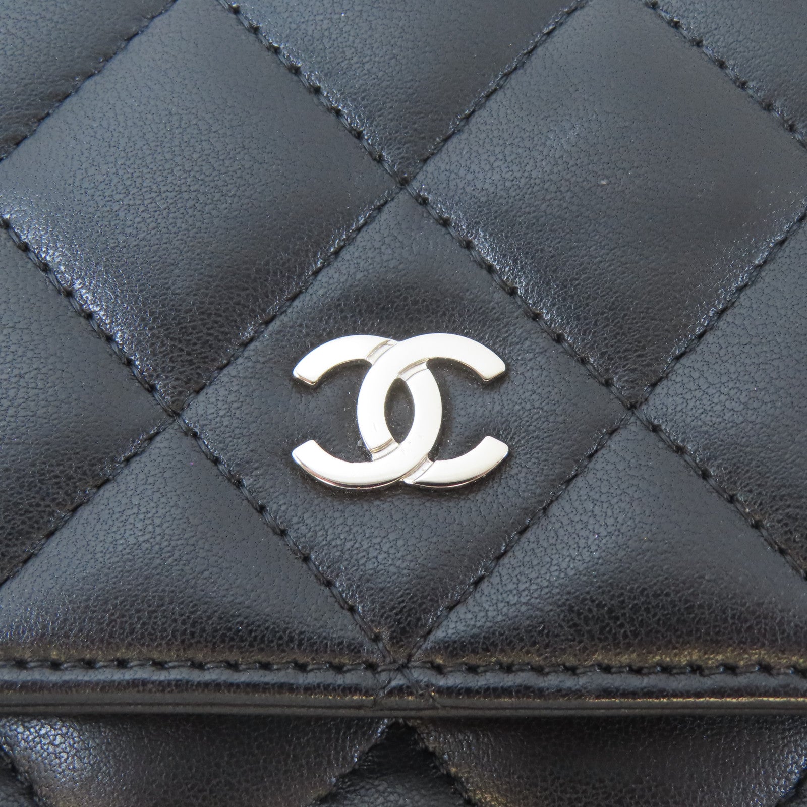CHANEL 菱格羊皮皮革WOC Wallet On Chain銀扣鏈帶肩背袋黑色