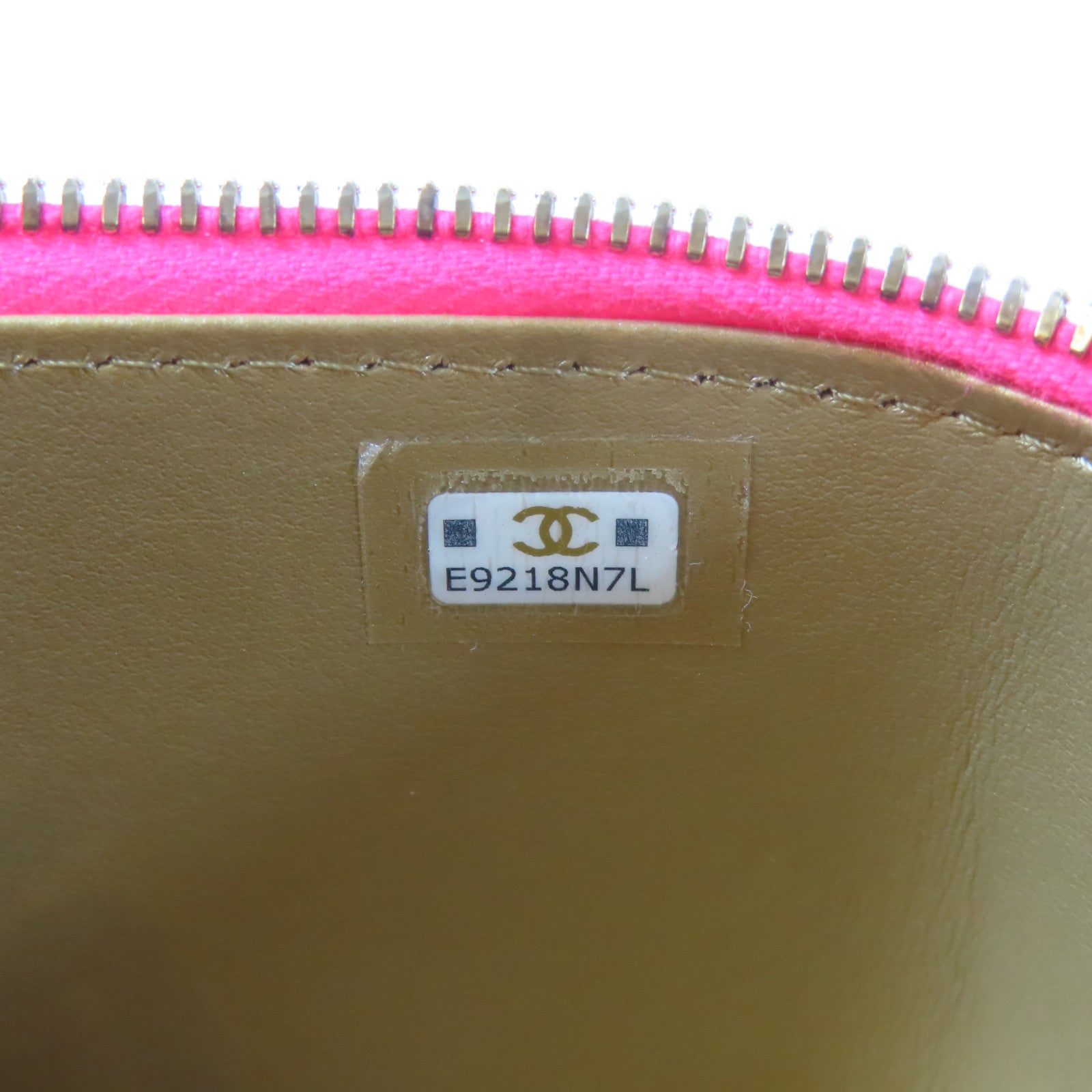 CHANEL 菱格漆皮皮革Vanity Case With Gold Ball金扣鏈帶肩背袋粉色