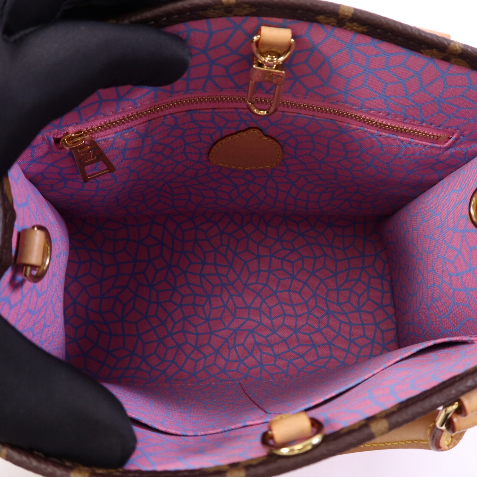 LOUIS VUITTON Monogram LV x YK On the Go PM金扣手挽肩背兩用袋