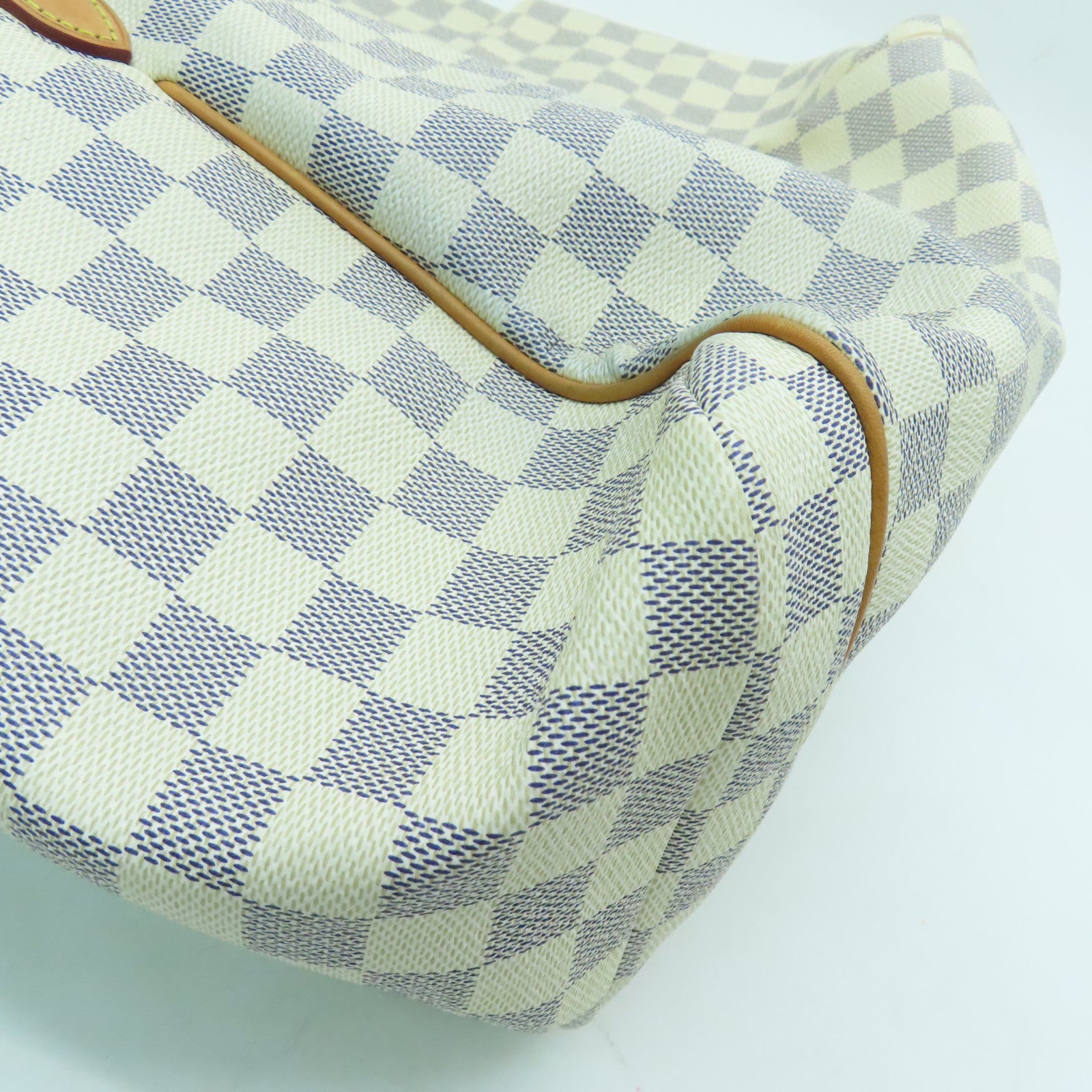 LOUIS VUITTON 【清倉大減價】Damier Totally MM金扣肩背袋米白色