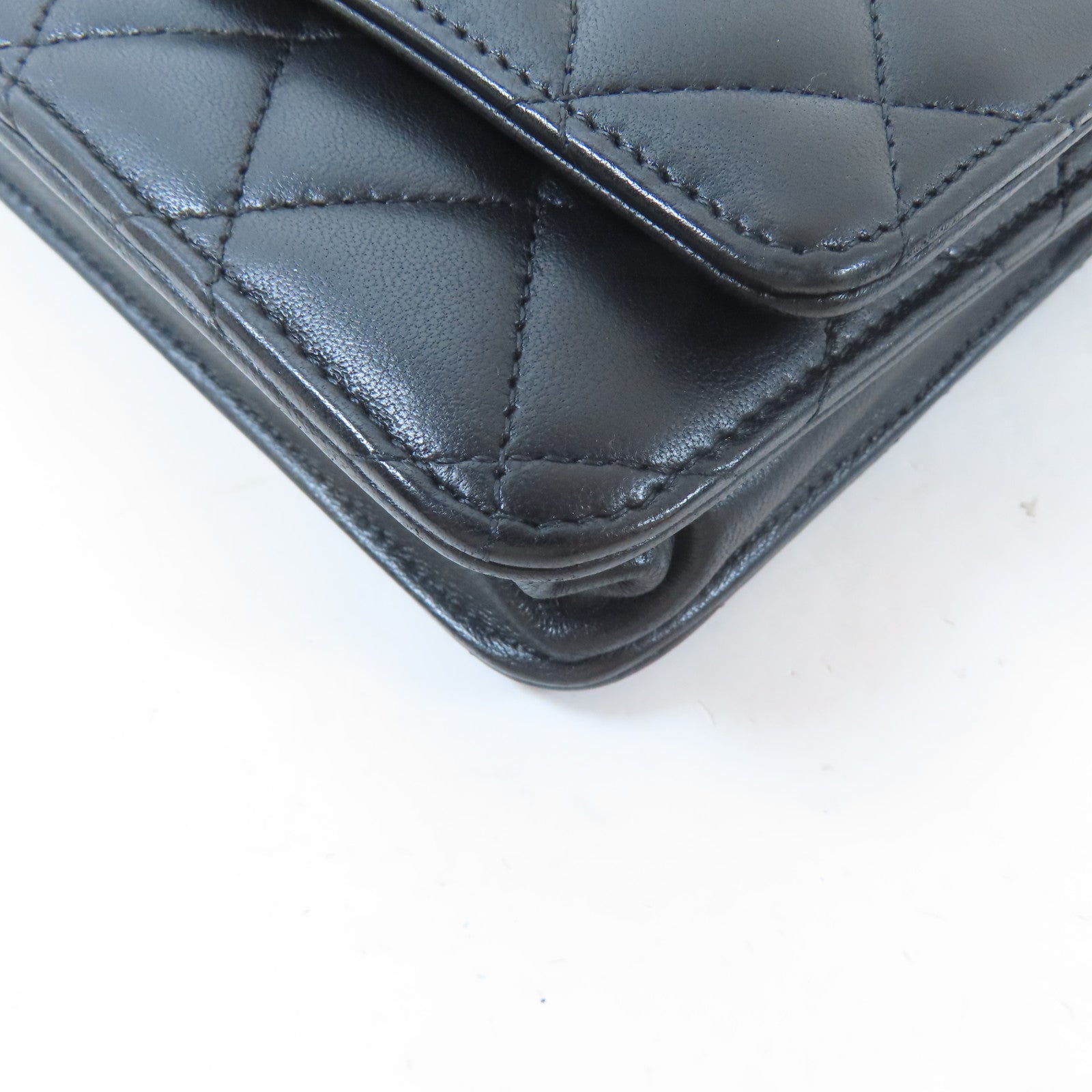 CHANEL 菱格羊皮皮革WOC Wallet On Chain銀扣鏈帶肩背袋黑色