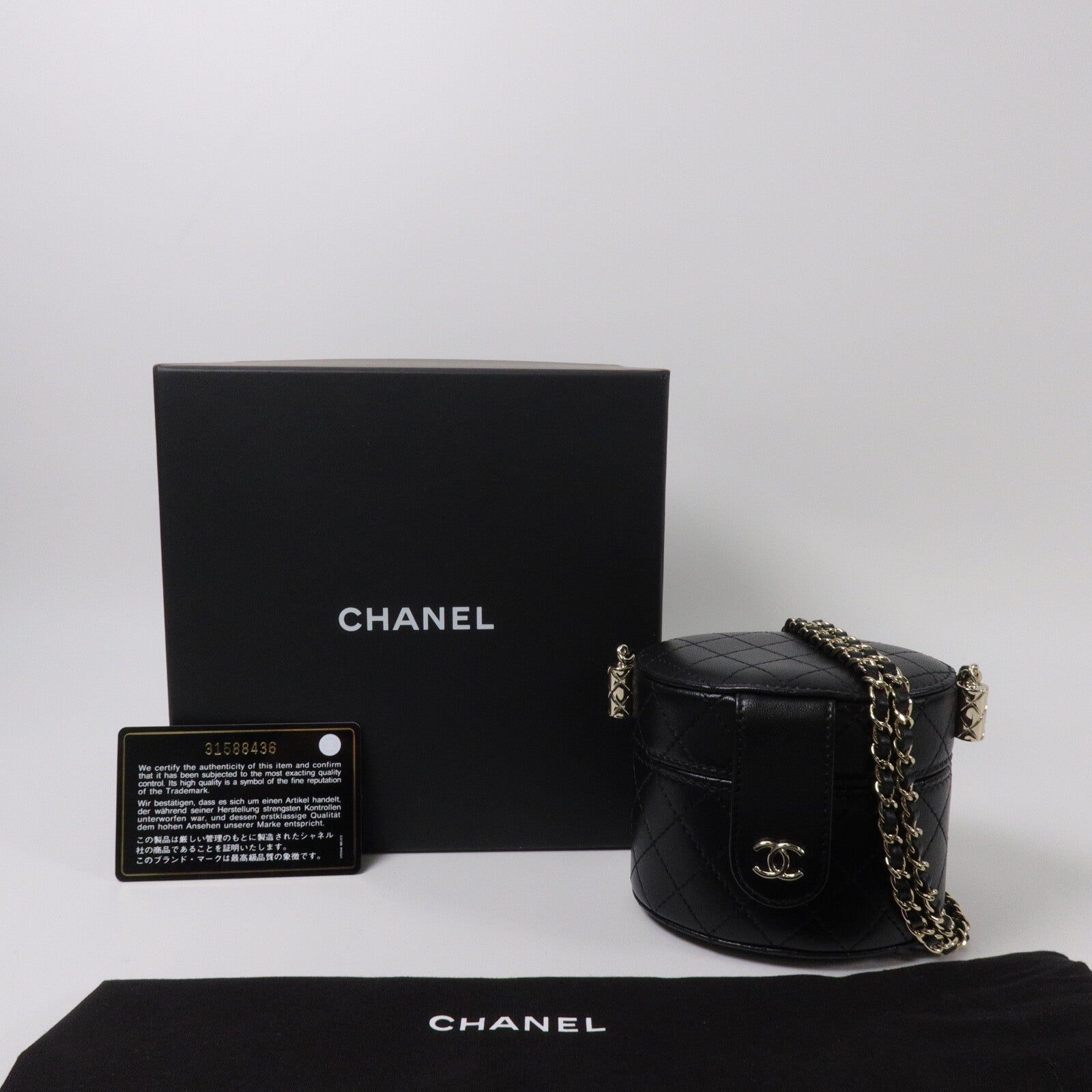 CHANEL 牛皮皮革Vanity Case鏈帶肩背袋