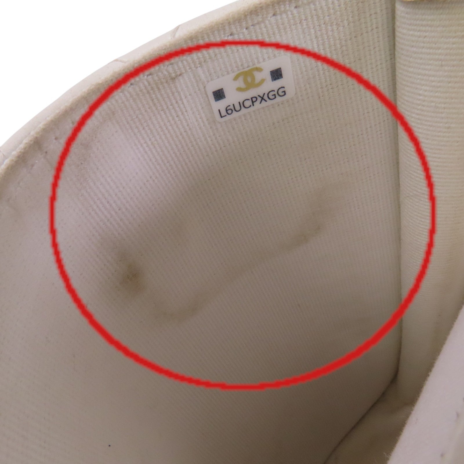 CHANEL 羊皮皮革Phone Bag金扣鏈帶肩背袋