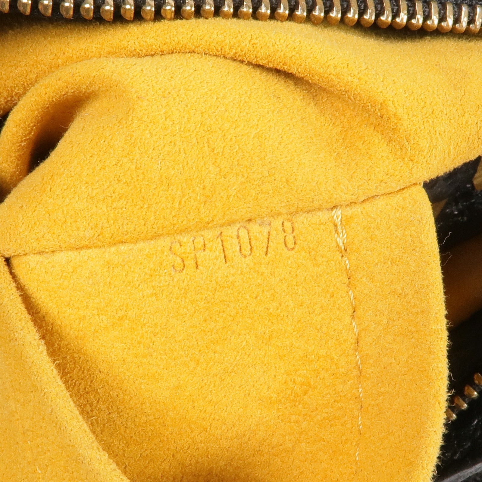 LOUIS VUITTON Monogram Denim Slightly金扣肩背袋