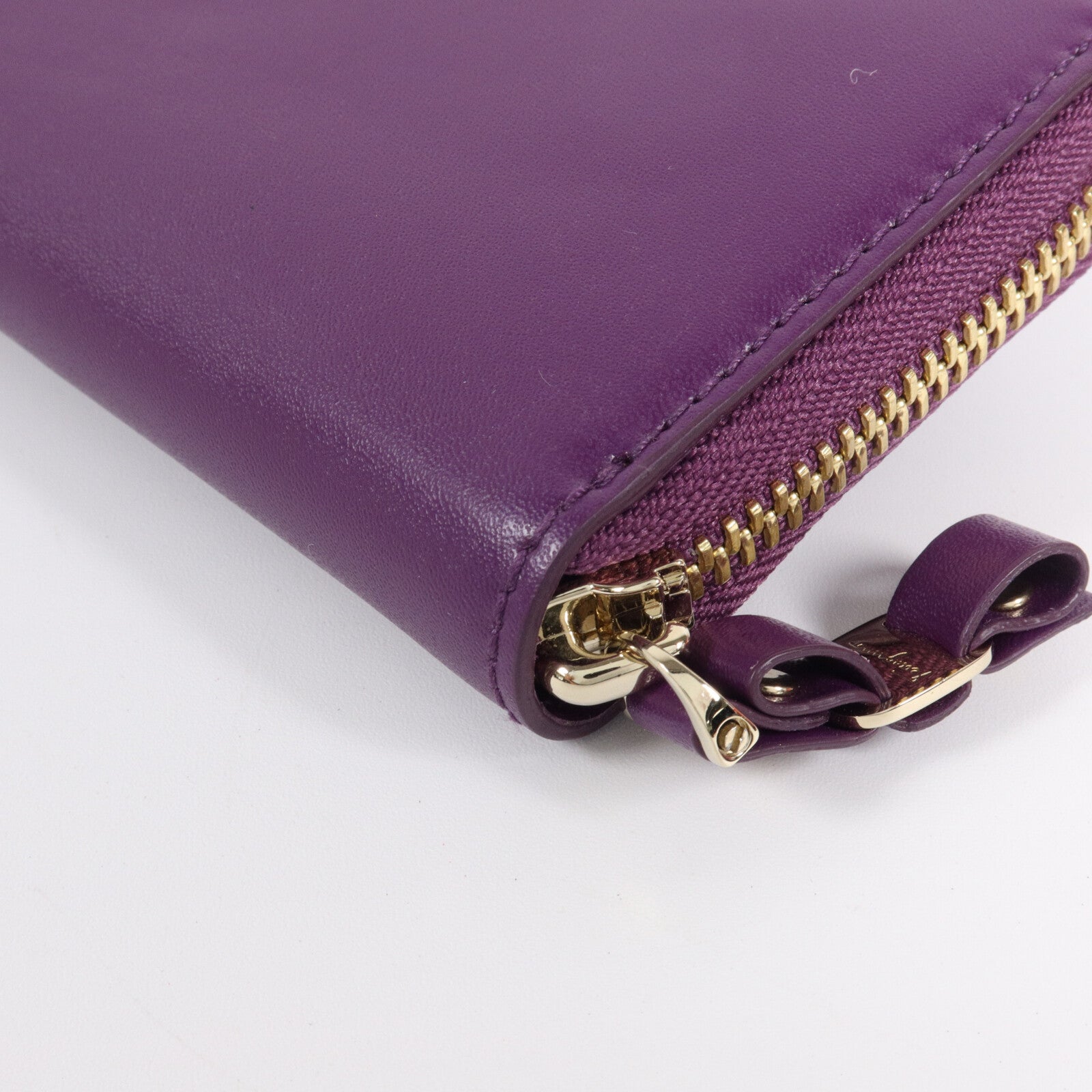 Salvatore Ferragamo 牛皮皮革Vara Bow Coin Purse零錢包/卡片套
