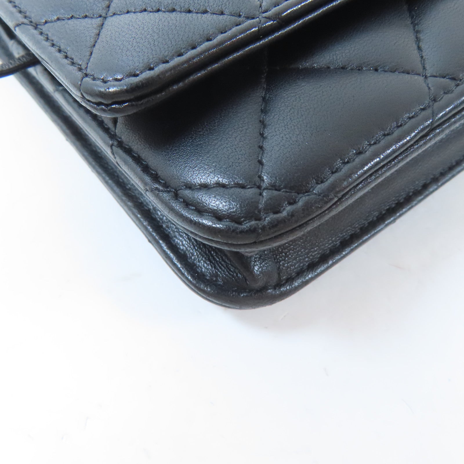 CHANEL 菱格羊皮皮革WOC Wallet On Chain銀扣鏈帶肩背袋黑色