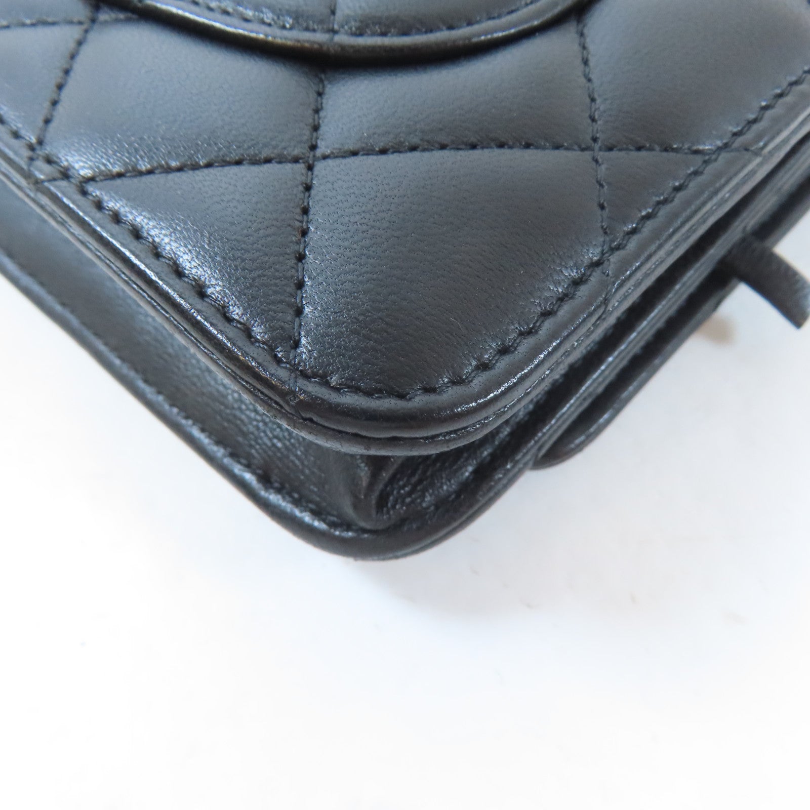 CHANEL 菱格羊皮皮革WOC Wallet On Chain銀扣鏈帶肩背袋黑色