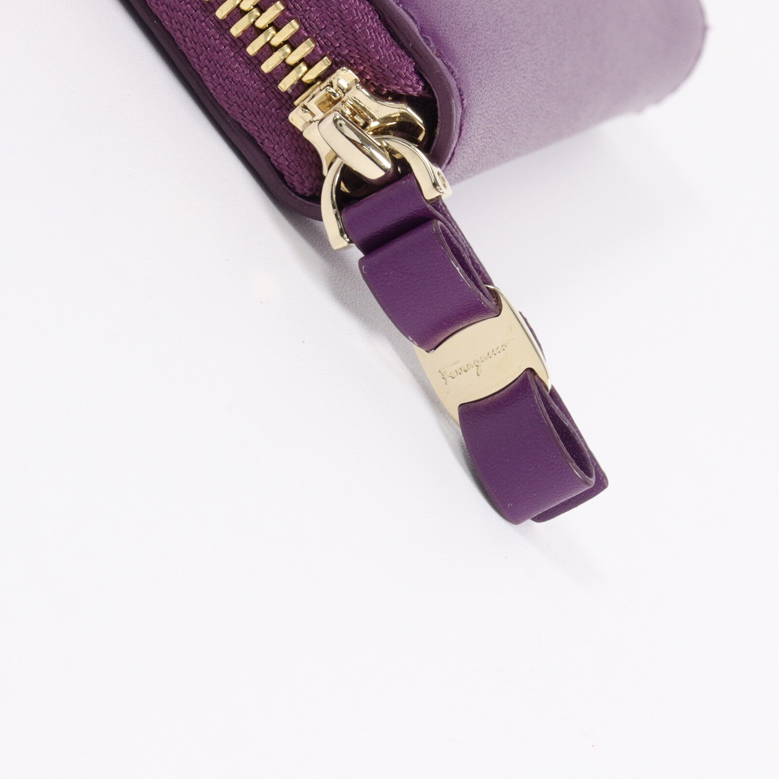 Salvatore Ferragamo 牛皮皮革Vara Bow Coin Purse零錢包/卡片套