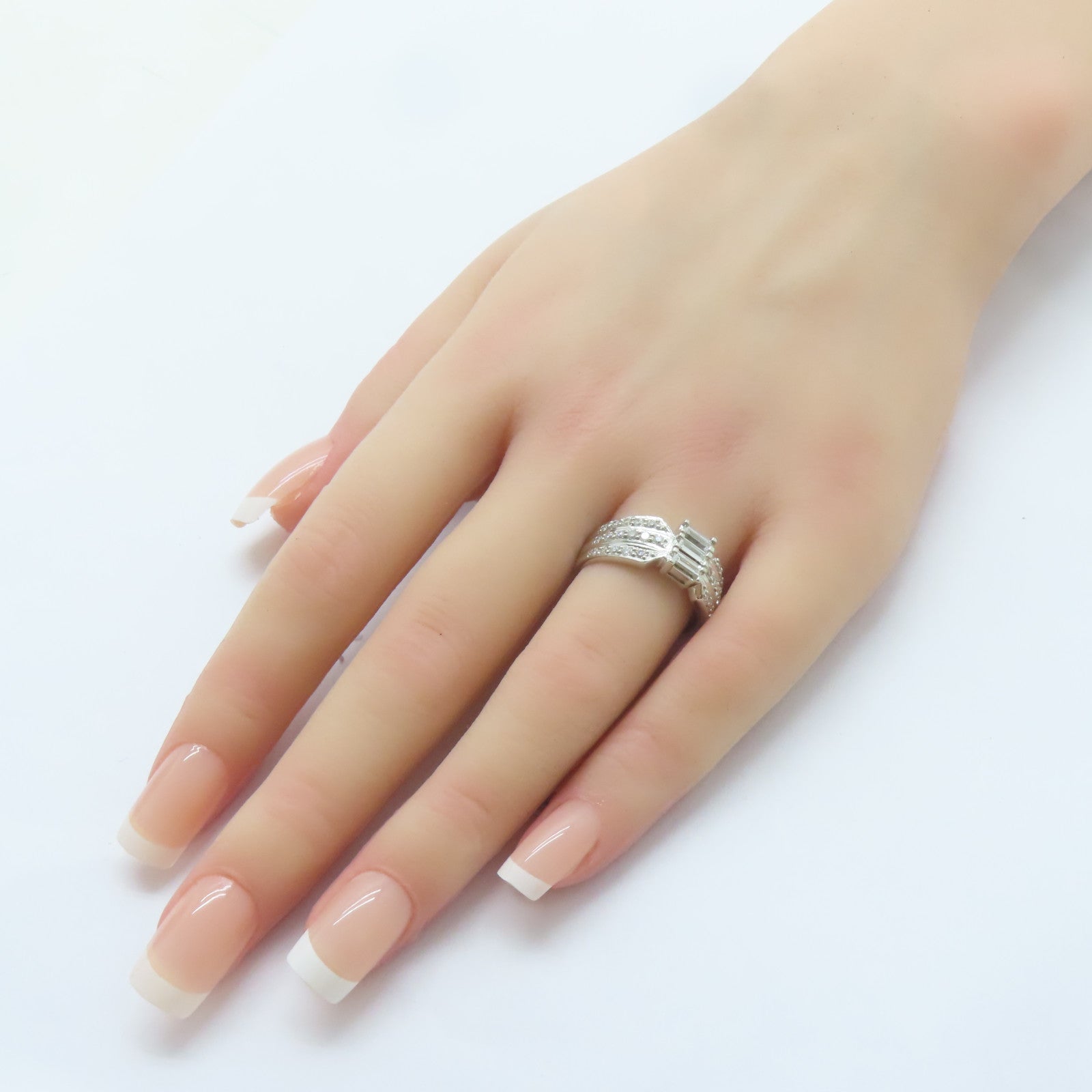 JEWELRY 【激減優惠】PT900鉑金Diamond Ring 1.00ct鑽石戒指US#7.75