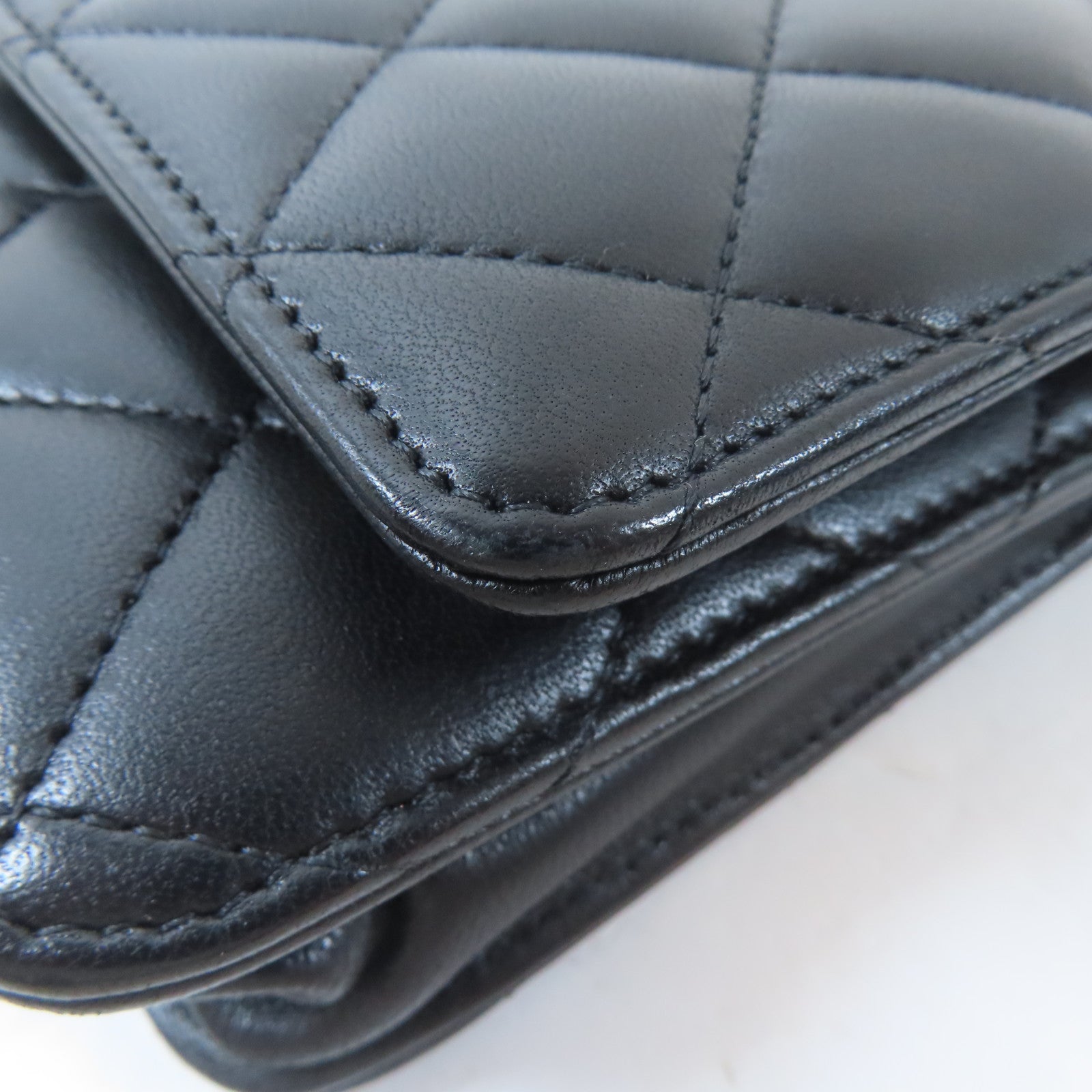 CHANEL 菱格羊皮皮革WOC Wallet On Chain銀扣鏈帶肩背袋黑色
