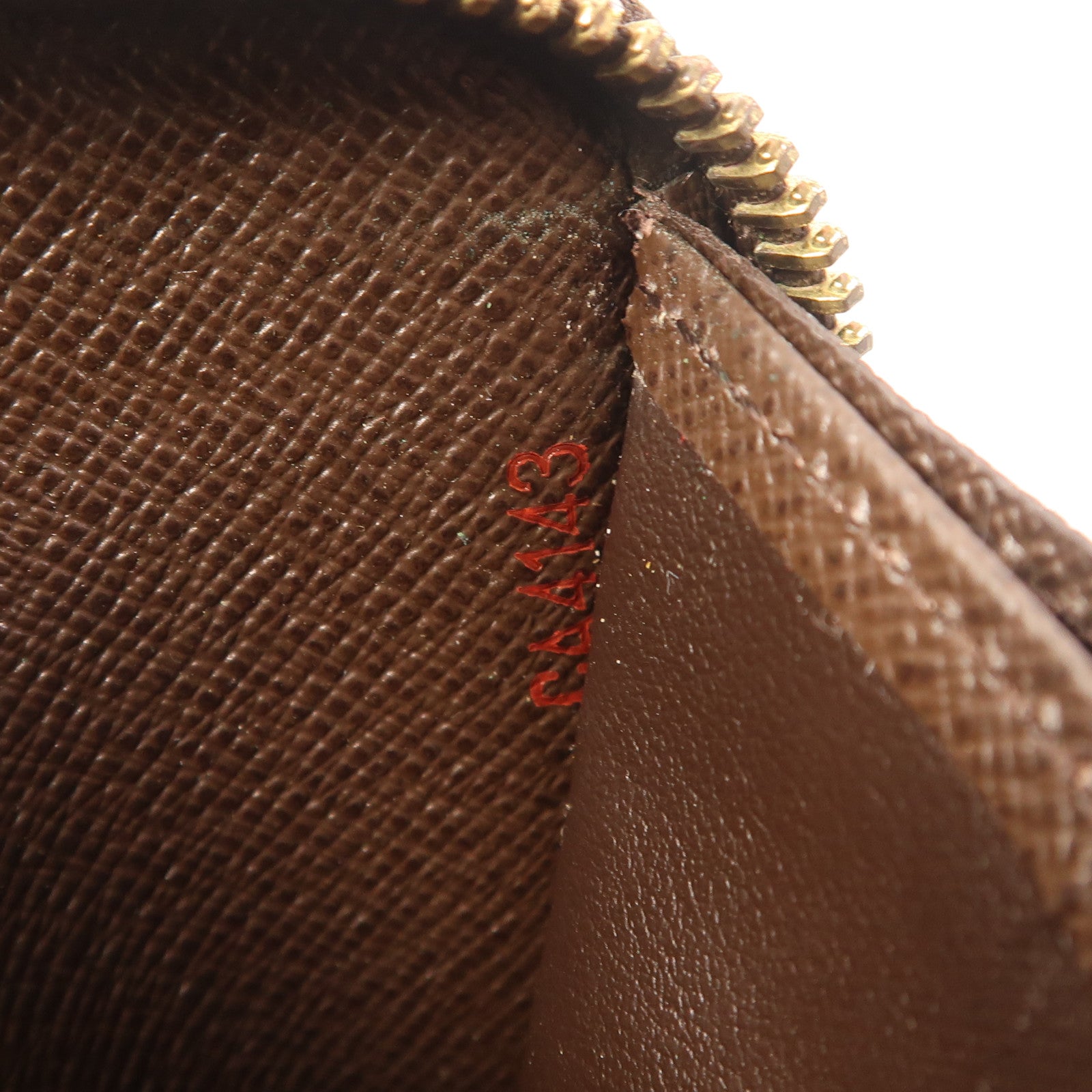 LOUIS VUITTON Damier Zippy Long Wallet金扣長錢包