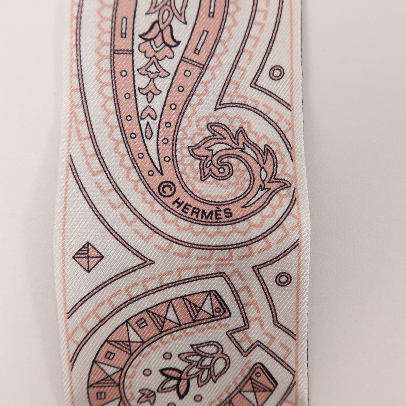 HERMES 絲質Twilly絲巾