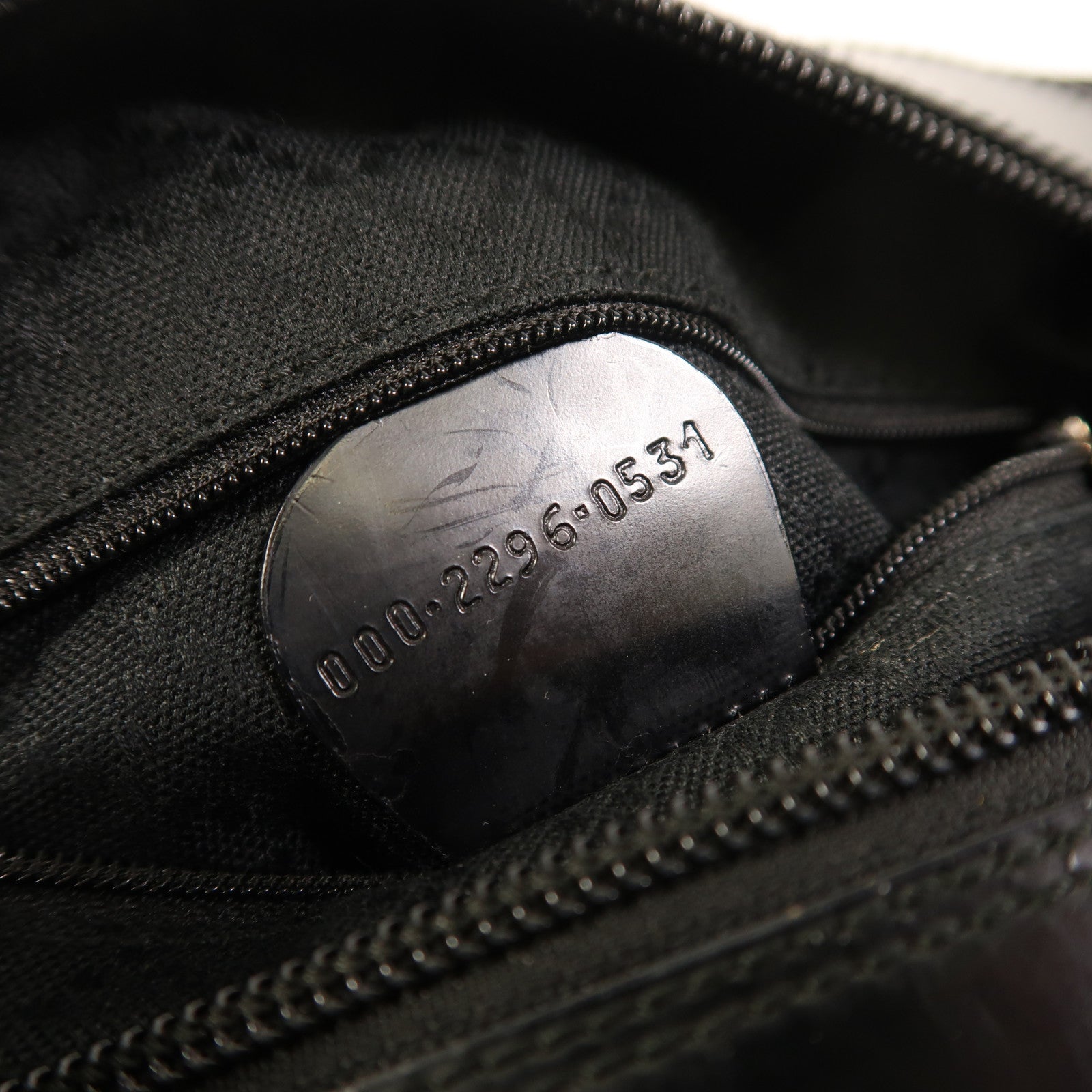 GUCCI 尼龍/漆皮皮革Shoulder Bag銀扣肩背袋