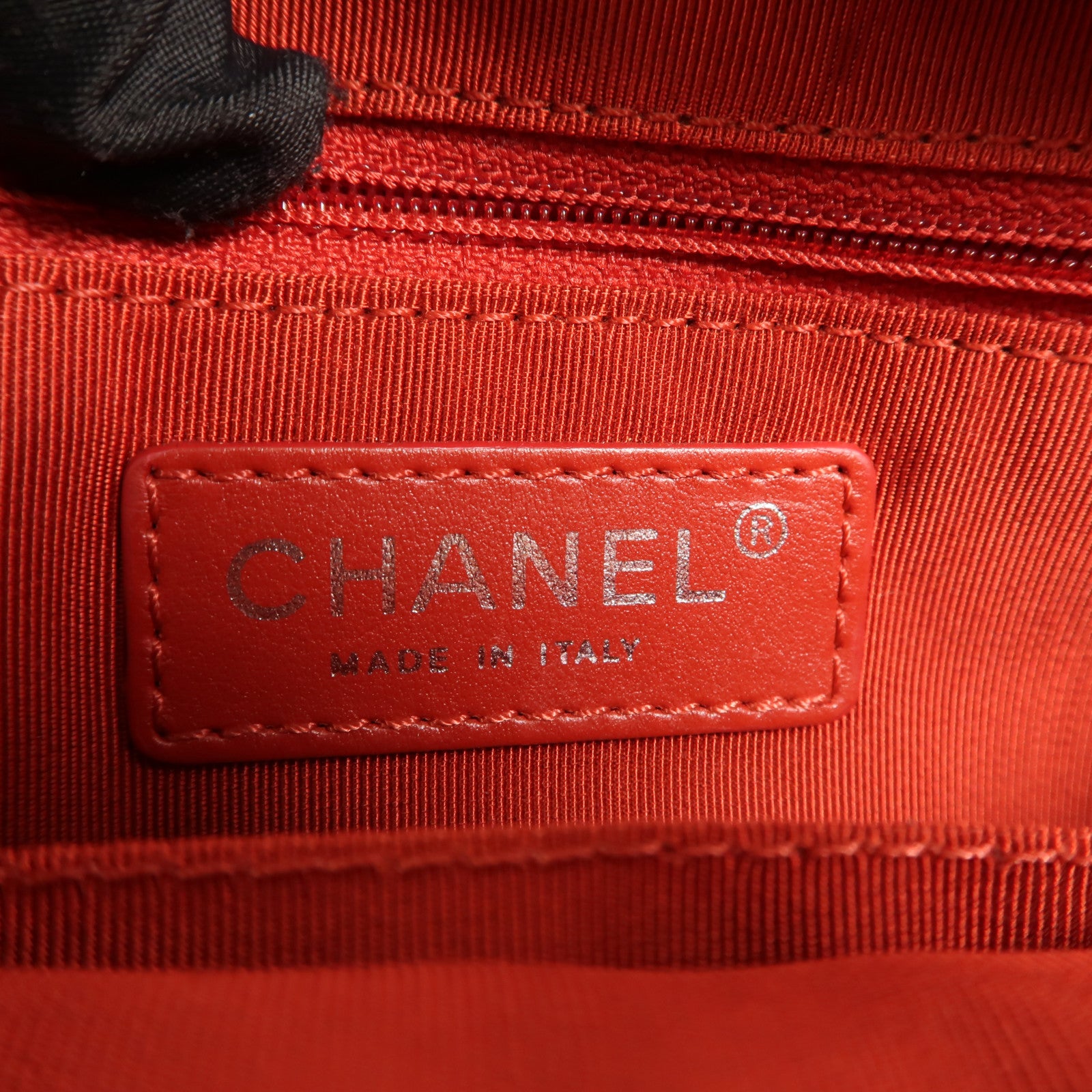 CHANEL 牛皮皮革Chain Shoulder鏈帶肩背袋