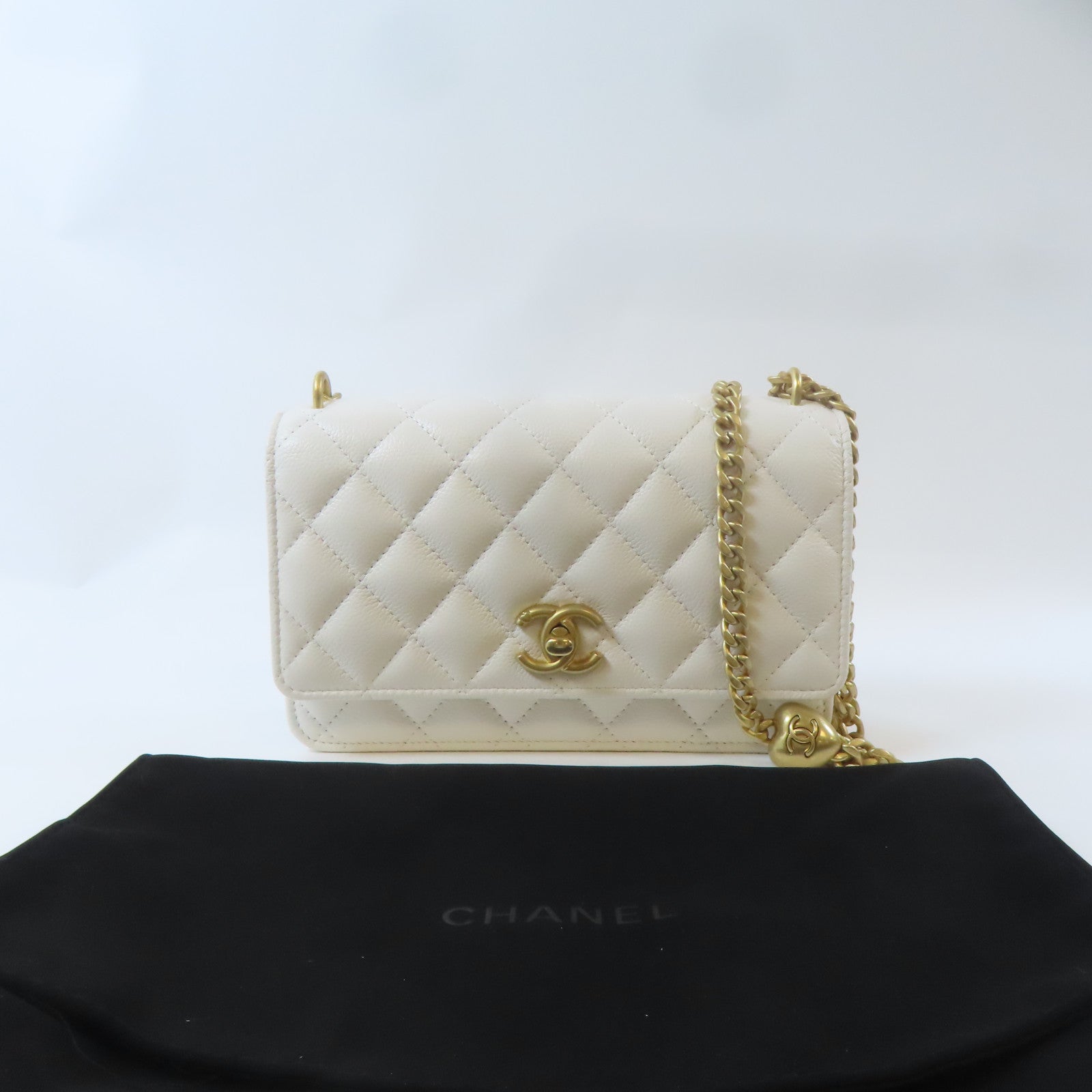CHANEL 【激減優惠】菱格牛皮皮革WOC Wallet On Chain金扣鏈帶肩背袋白色