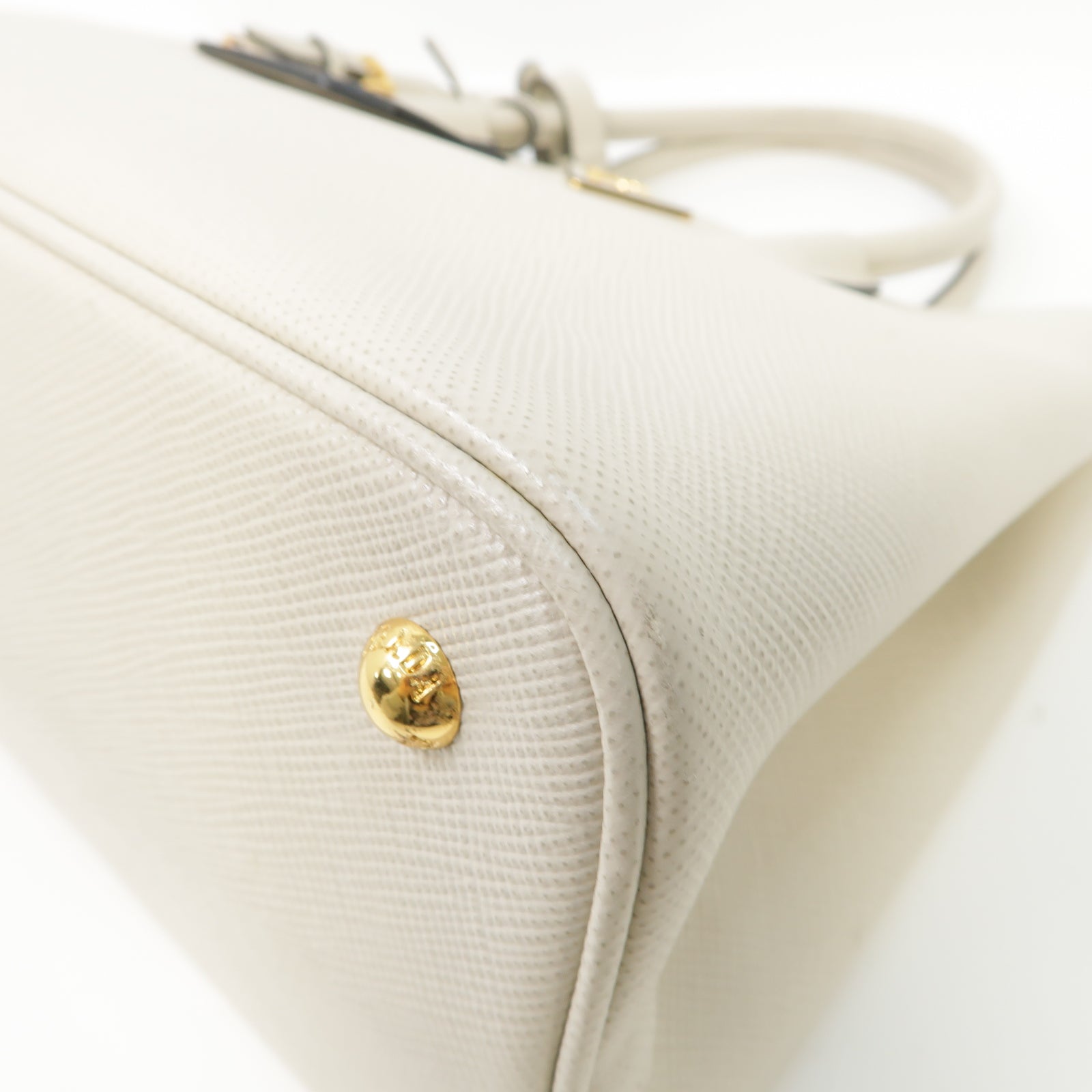 PRADA 牛皮皮革2 Way Tote Bag金扣手挽肩背兩用袋白色