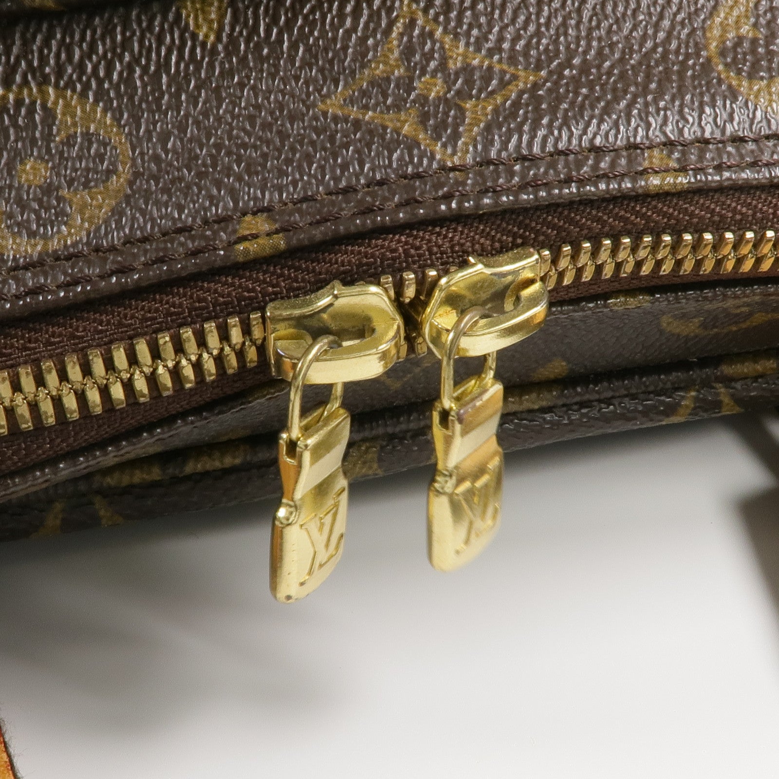 LOUIS VUITTON Monogram Sac Bosphore金扣手挽肩背兩用袋