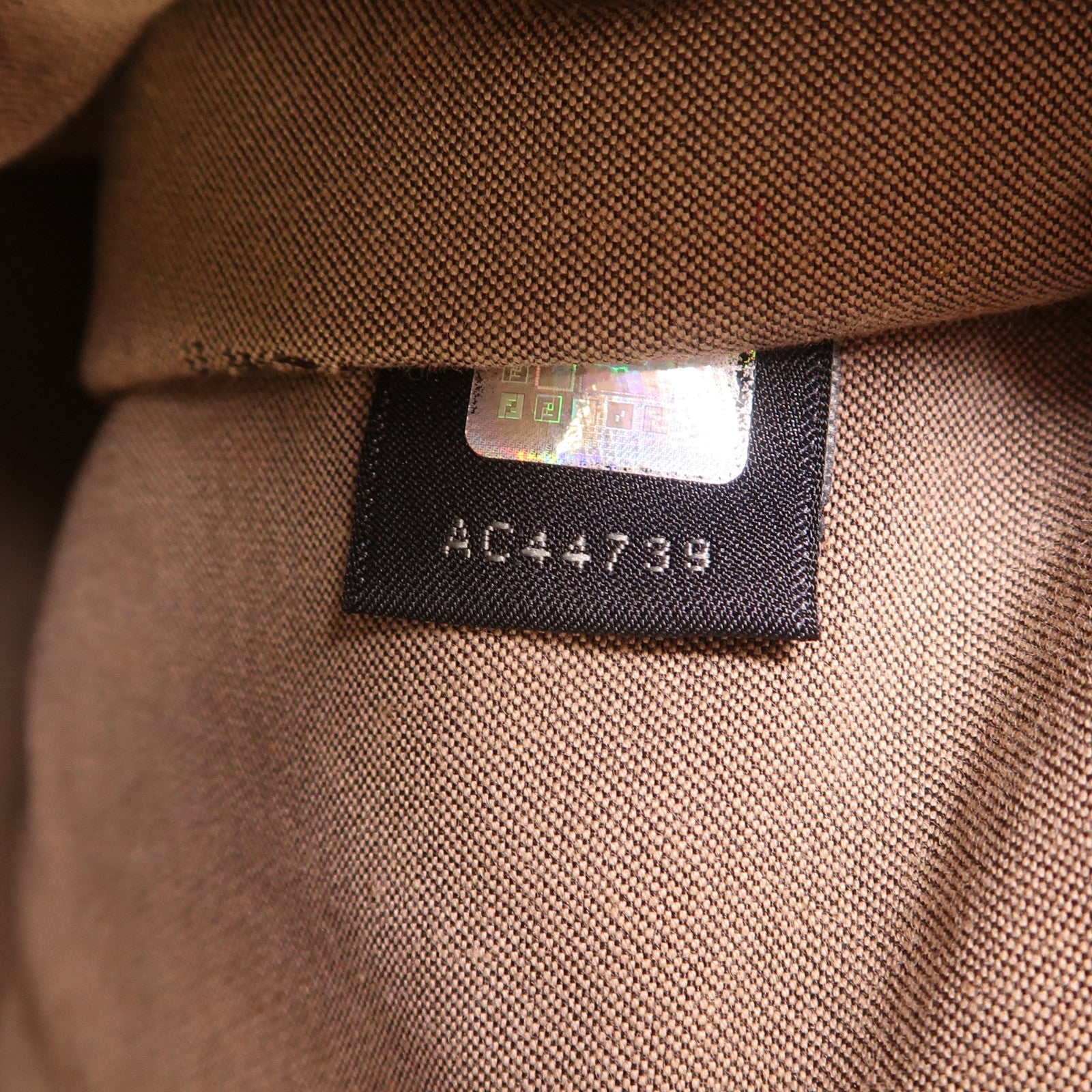 FENDI 帆布Hand Bag金扣手挽袋
